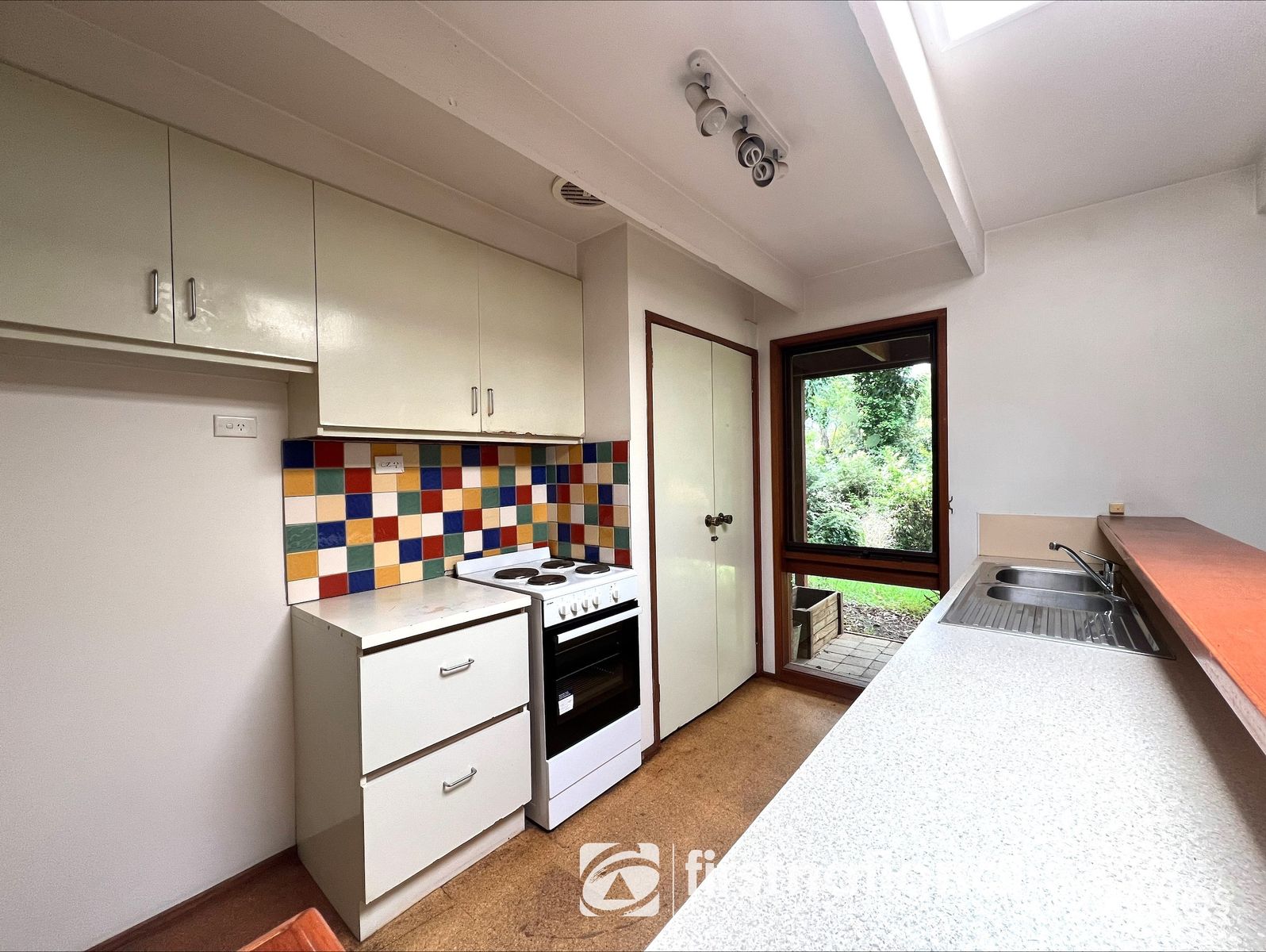 14 Anne Street, Emerald VIC 3782, Emerald - Thumbnail 2