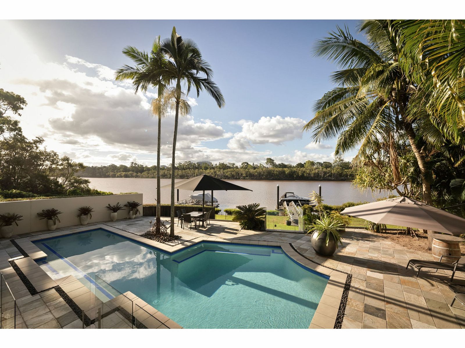 99 Brisbane Corso, Fairfield QLD 4103, Fairfield - Thumbnail 2