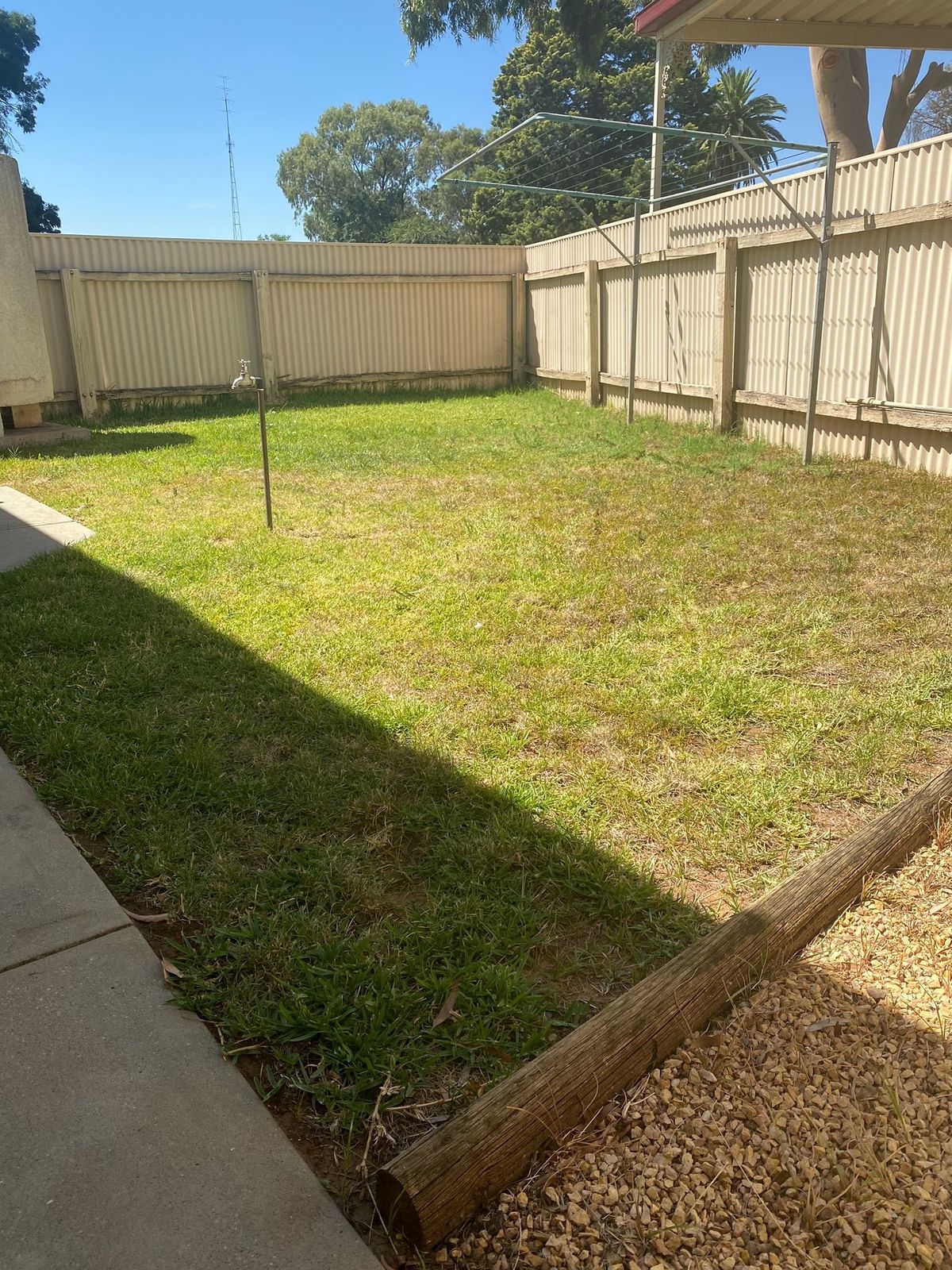 4/2 Kent Cres, Waikerie SA 5330, Waikerie - Thumbnail 2