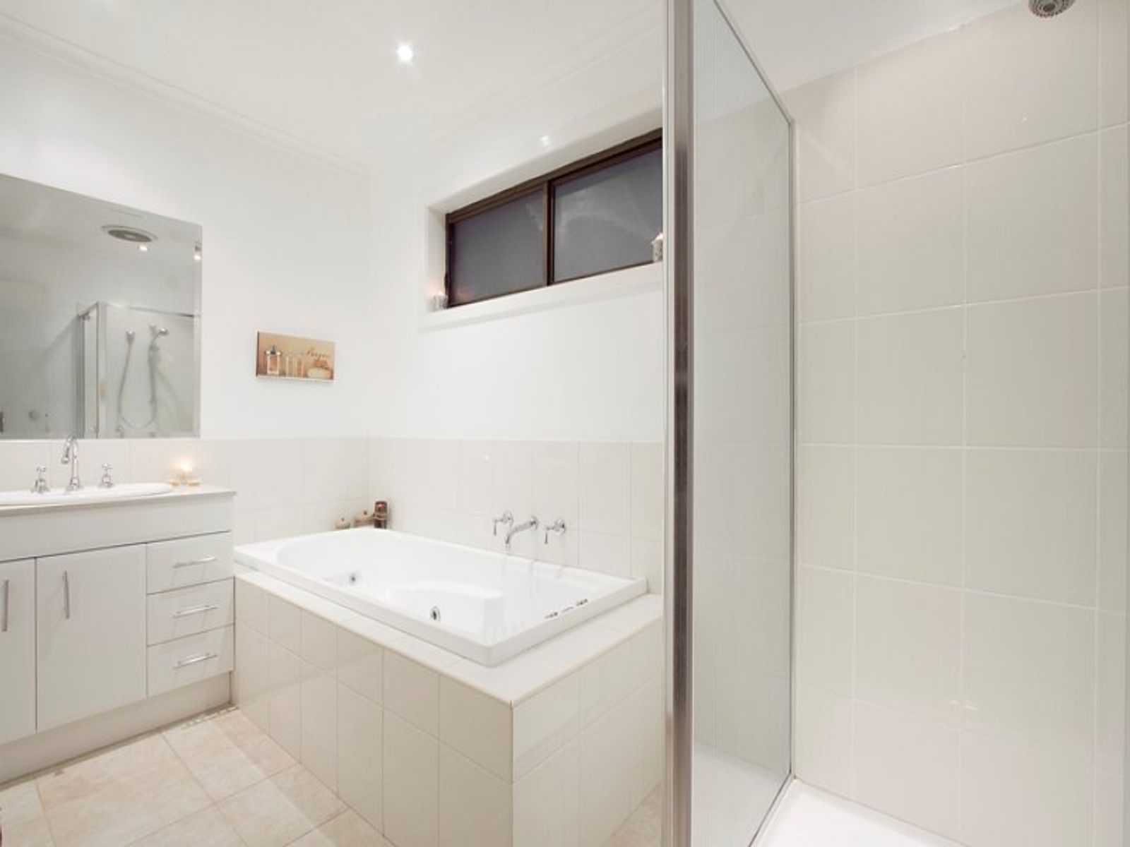 18 Kearney Drive, Aspendale Gardens, VIC 3195, Aspendale Gardens - Thumbnail 5