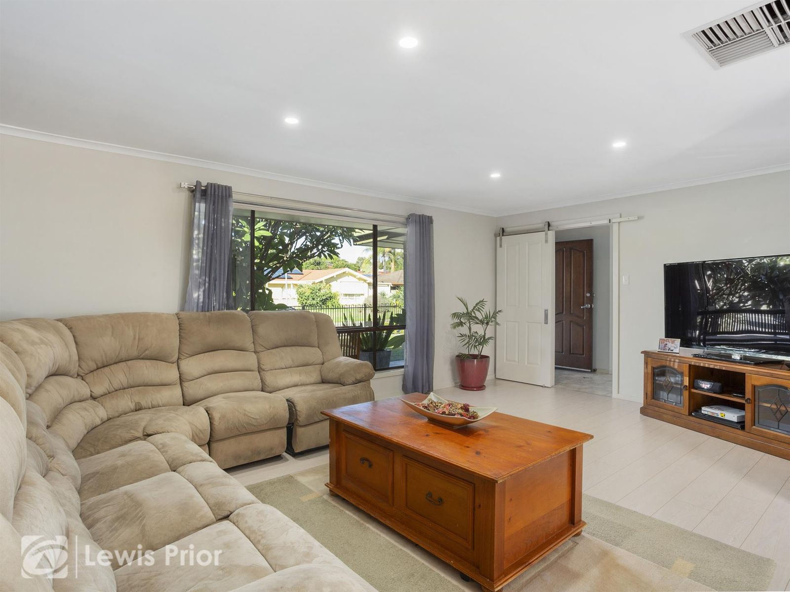 4 Lynly Court, Morphett Vale SA 5162, Morphett Vale - Thumbnail 4