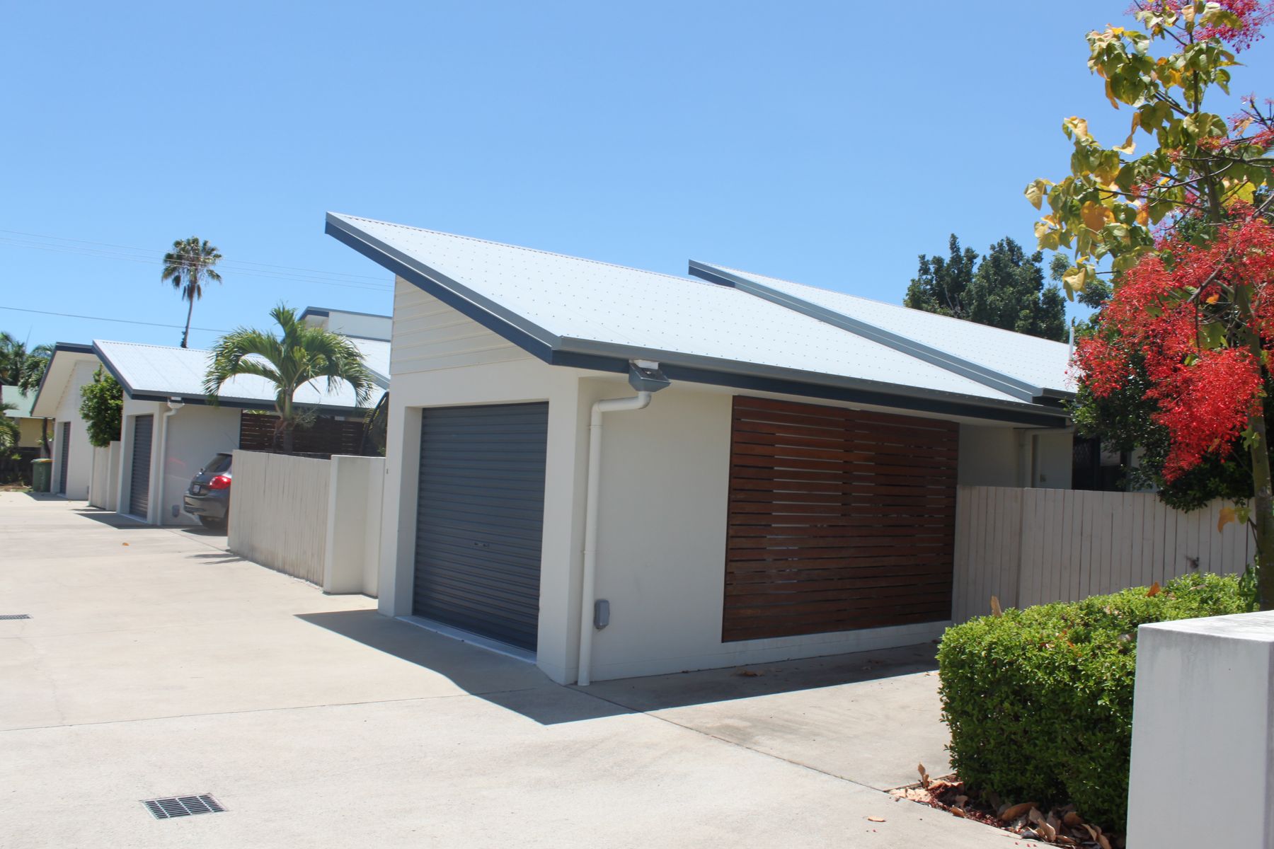 1/10 Coolum Court, Blacks Beach QLD 4740