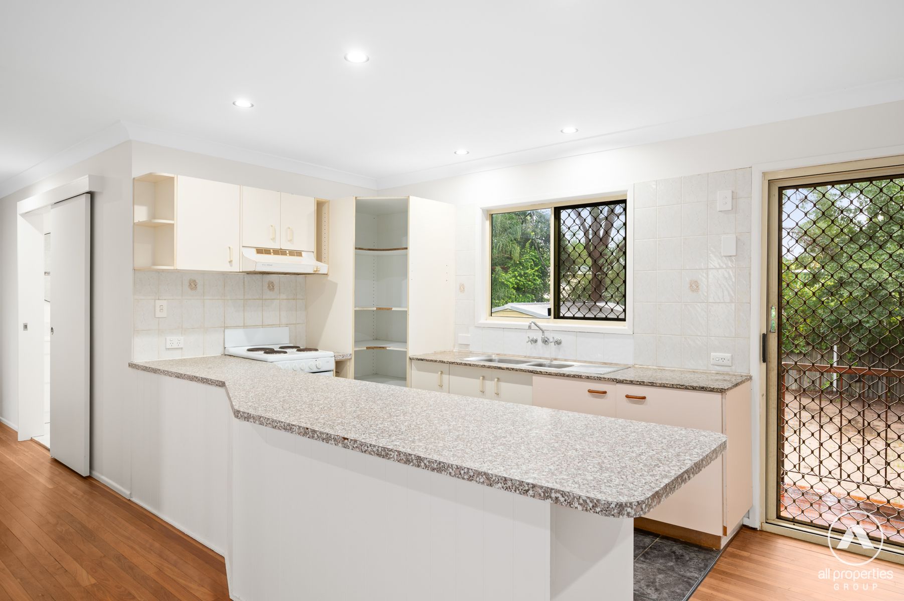 12 Oregon Street, Marsden QLD 4132, Marsden - Thumbnail 4