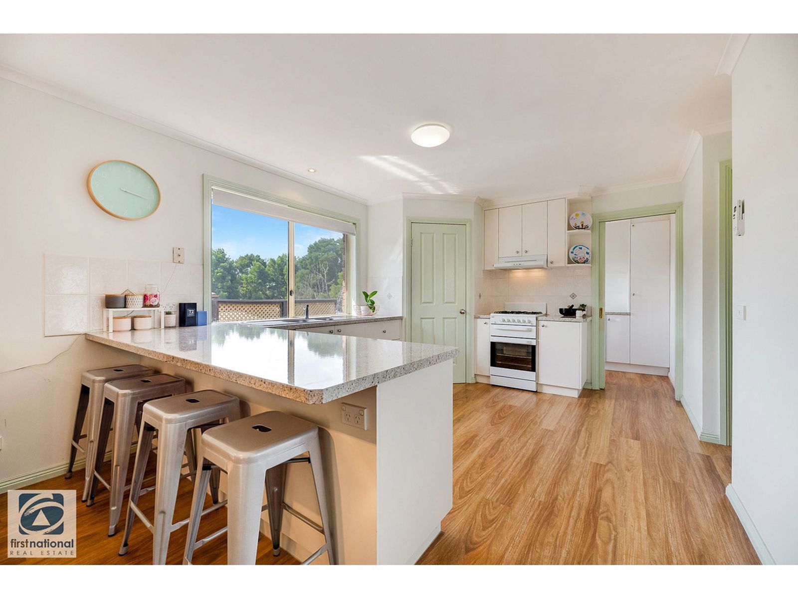 27 Hayes Drive, Warragul, VIC 3820, Warragul - Thumbnail 3