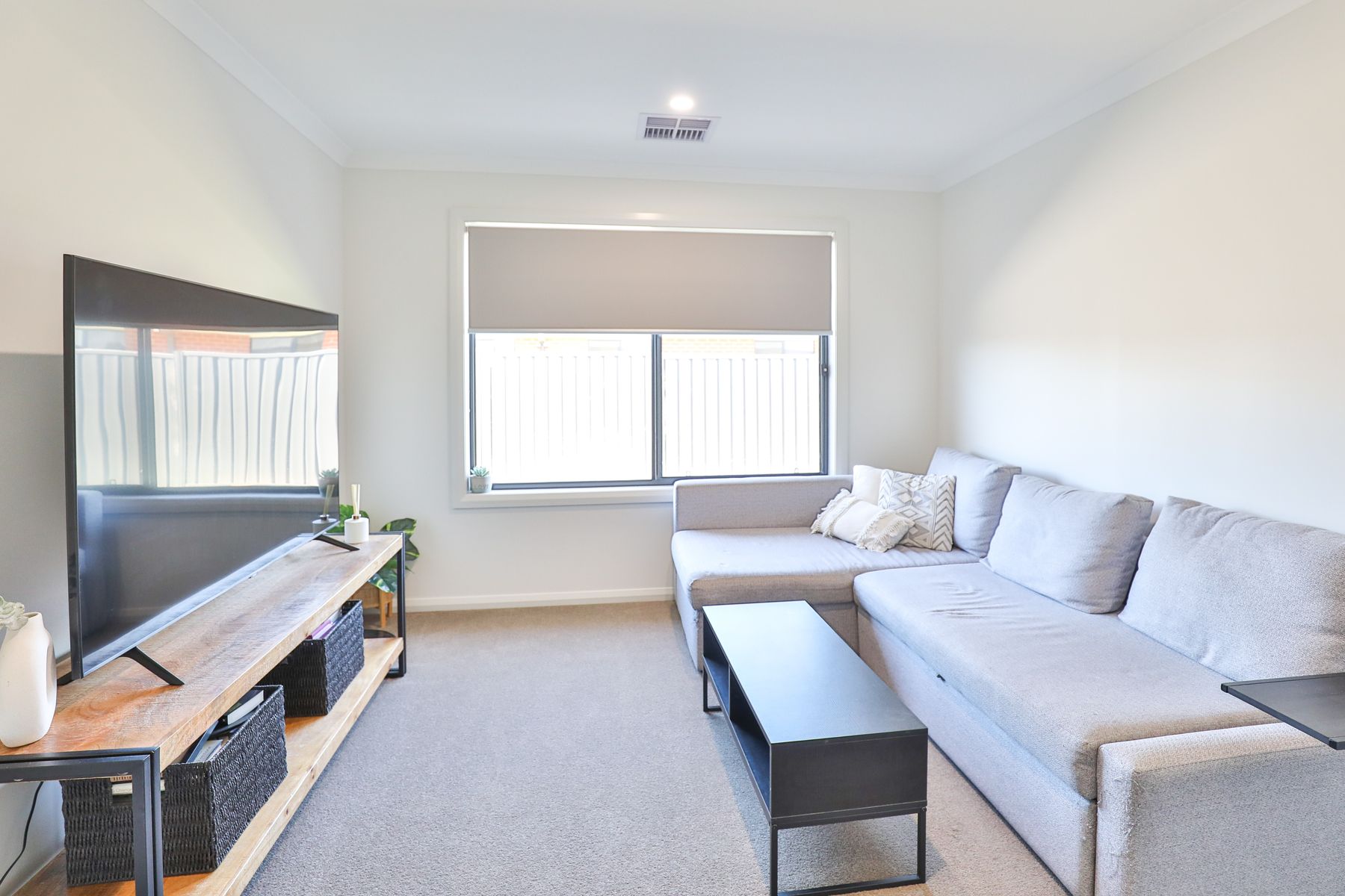 210 Sixteenth Street, Mildura - Thumbnail 2