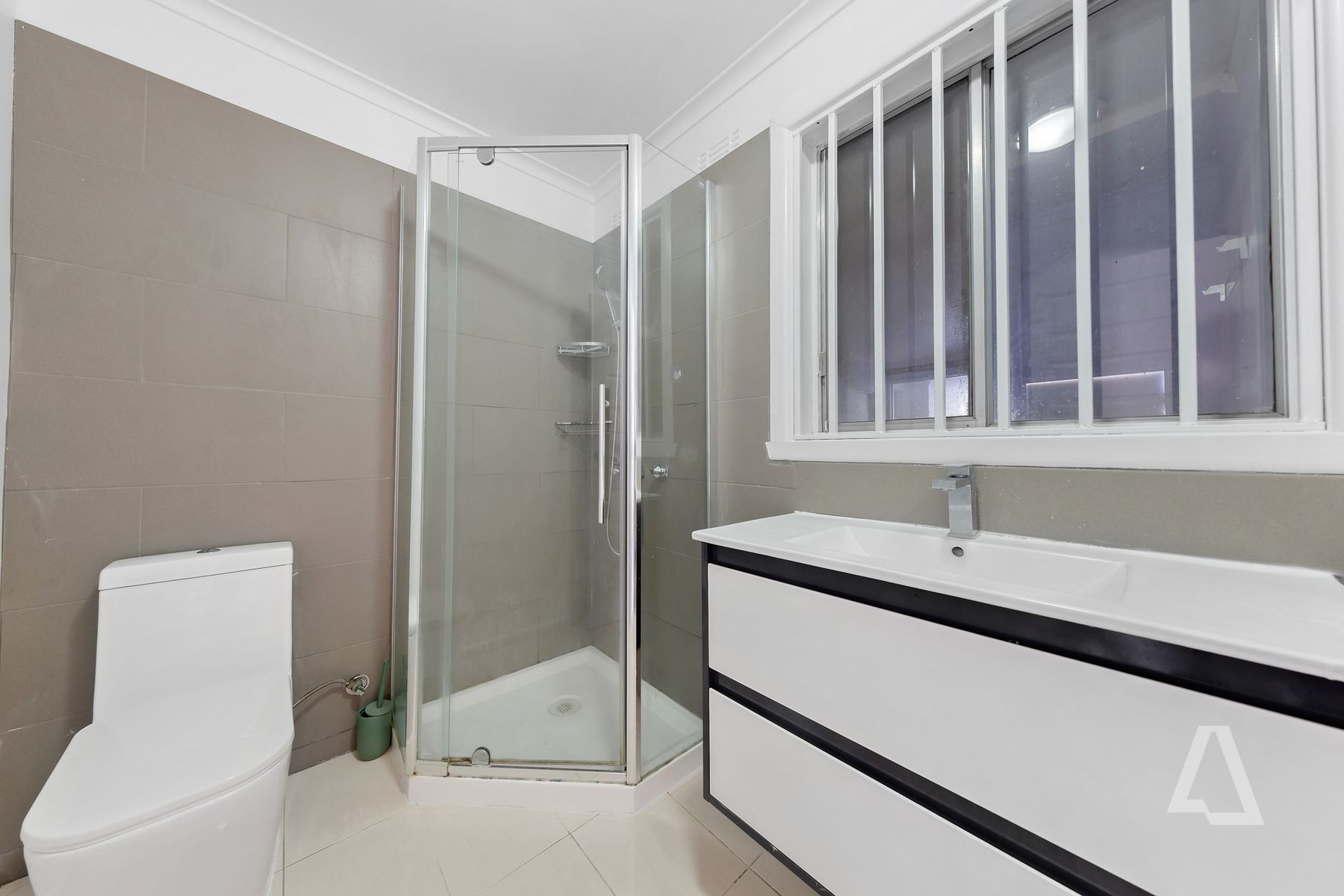 12 Obrien Drive, St Albans, VIC 3021, St Albans - Thumbnail 7