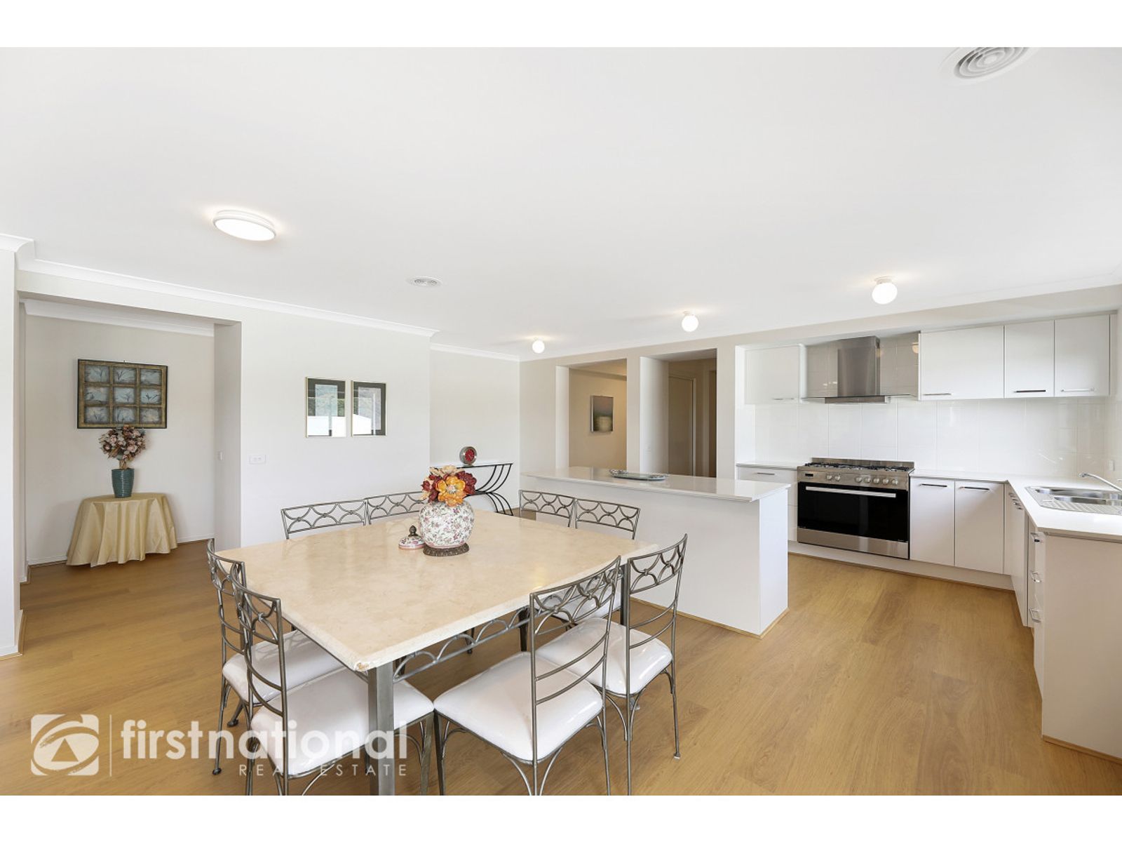 13 Jacaranda Crt, Warragul, VIC 3820, Warragul - Thumbnail 4