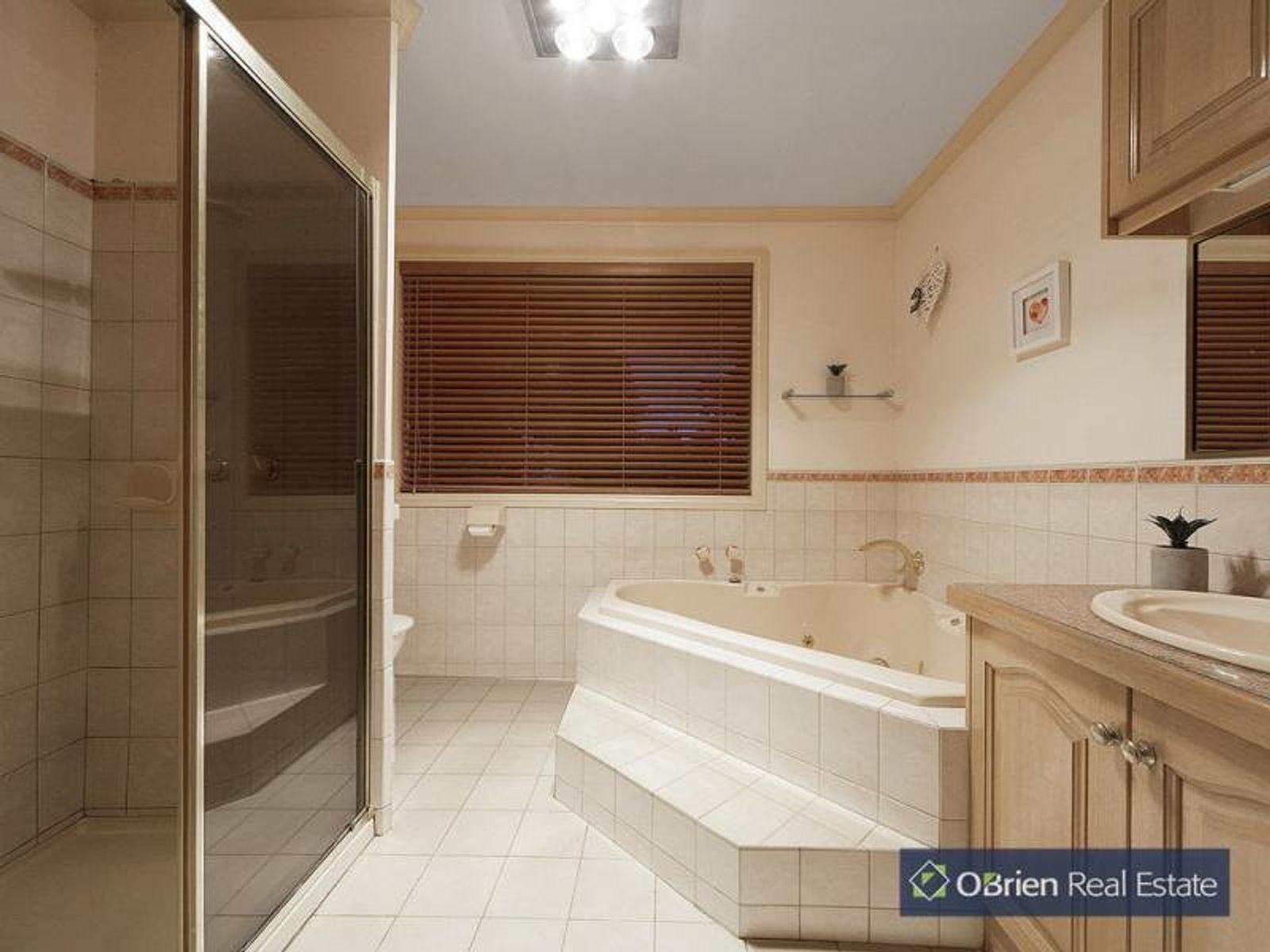 6 Venice Gardens, Endeavour Hills, VIC 3802, Endeavour Hills - Thumbnail 7