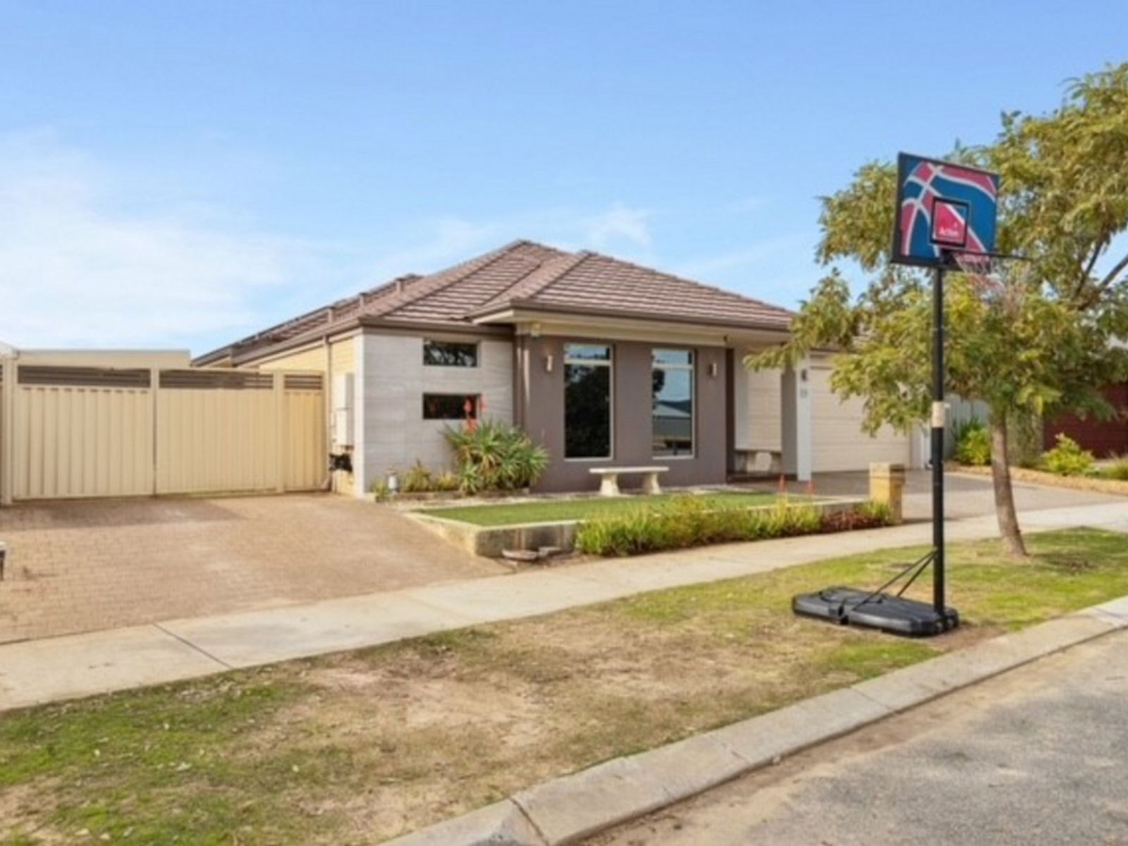 14 Basalt Road, Harrisdale WA 6112, Harrisdale - Thumbnail 2