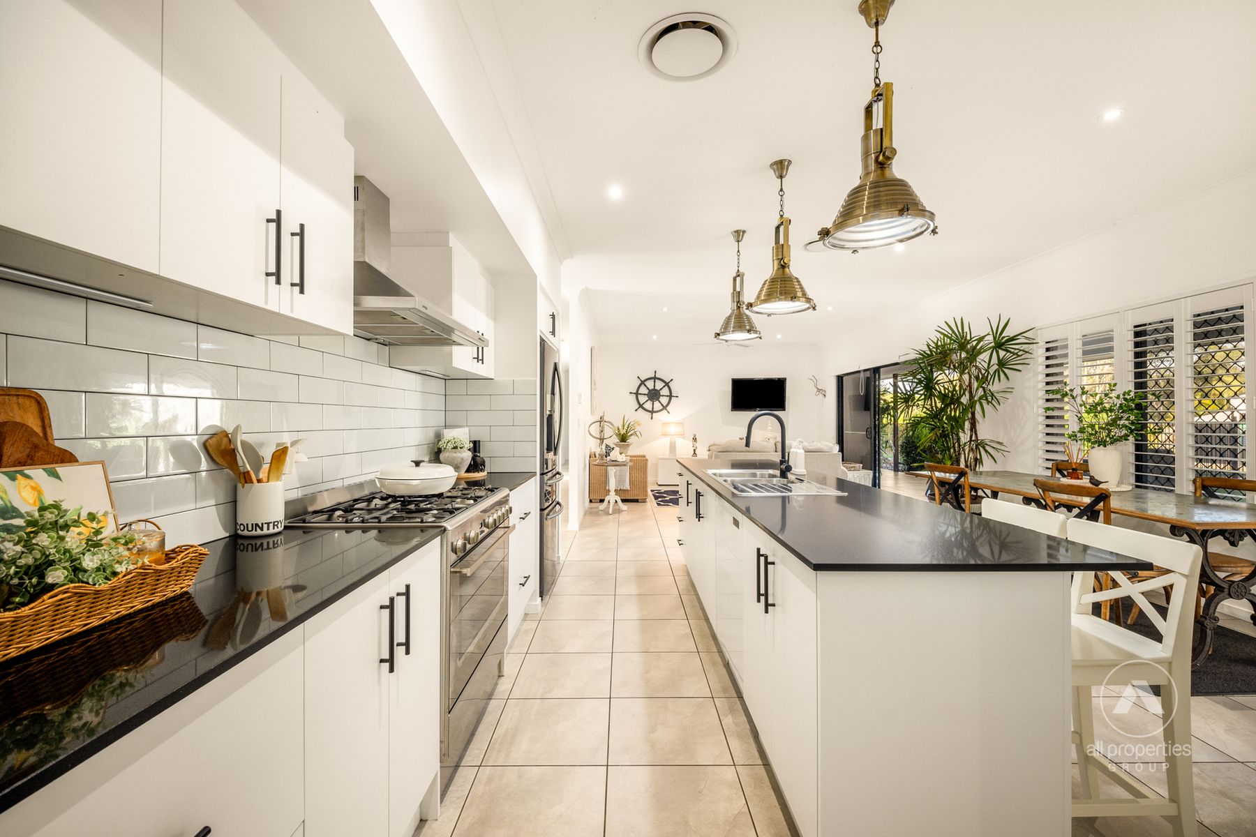 88-90 Old Coach Road, Tamborine QLD 4270, Tamborine - Thumbnail 2
