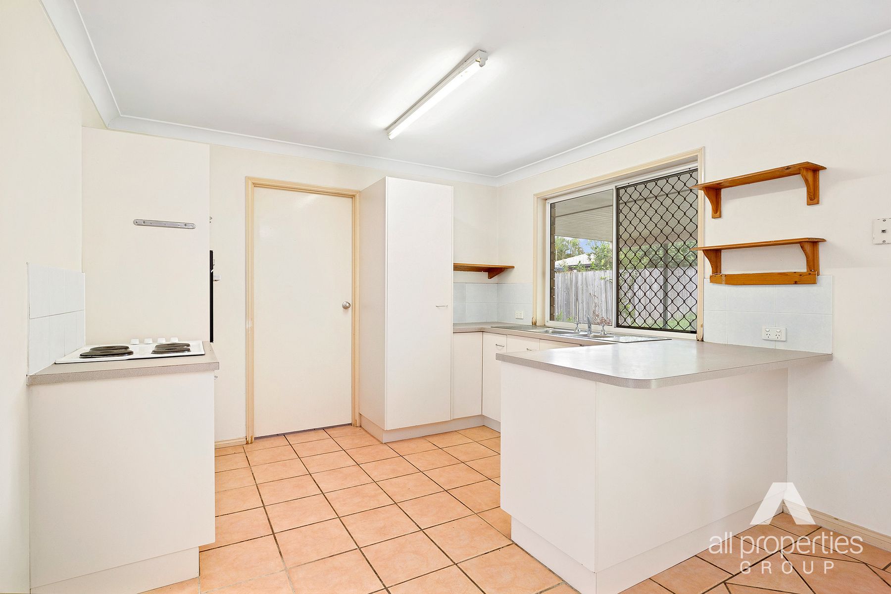 27 Redgum Drive, Regents Park QLD 4118, Regents Park - Thumbnail 2