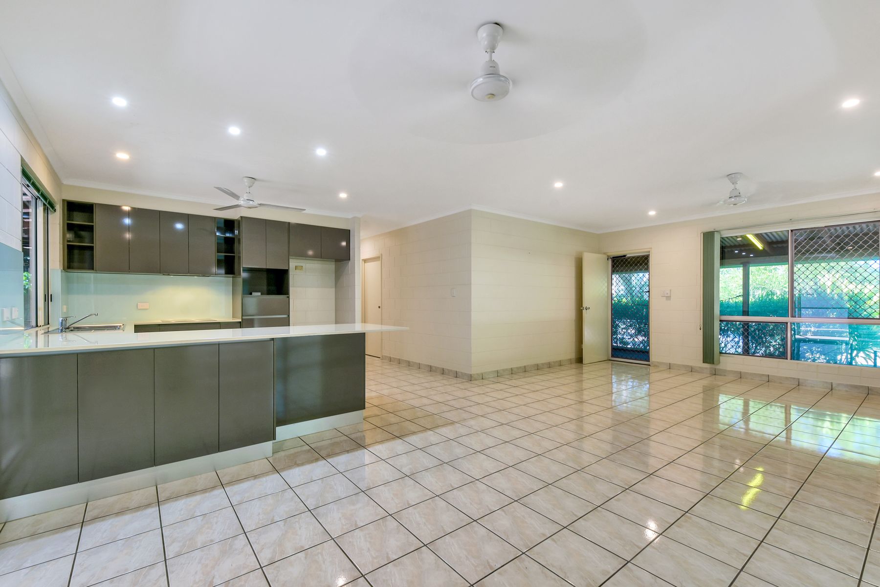 19 Dunbar Street, Gray NT 0830, Gray - Thumbnail 8