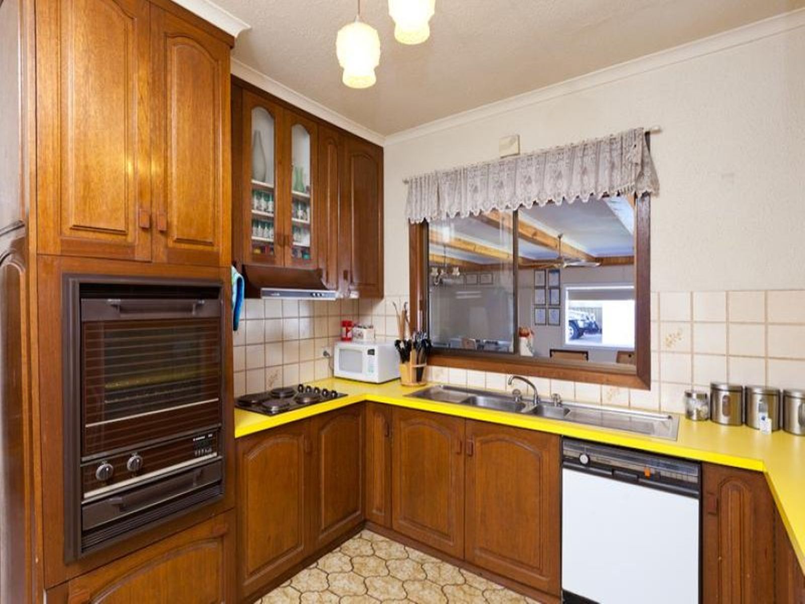 162 Eleventh Street, Mildura - Thumbnail 2