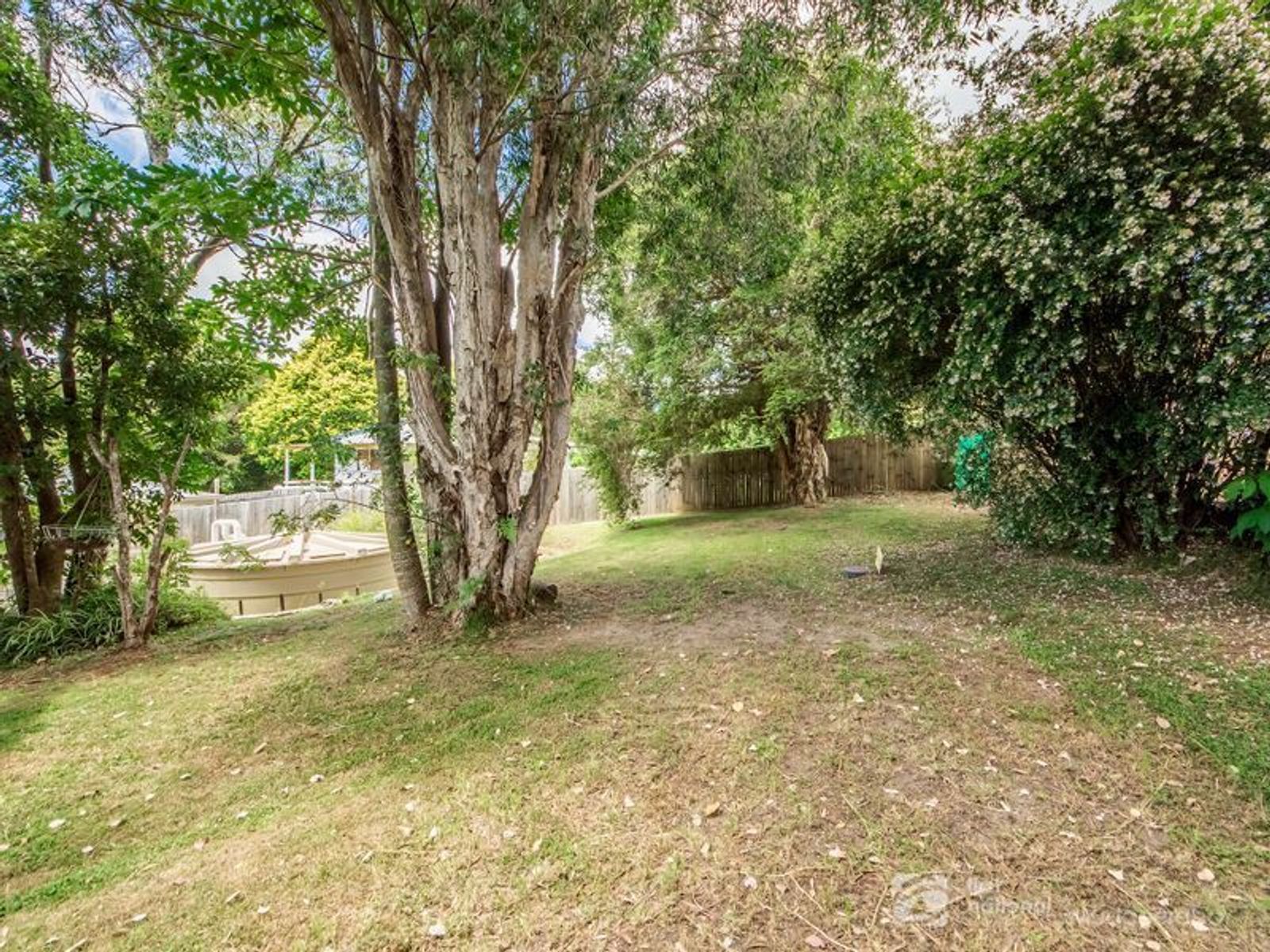 12 Lloyds Road, SPRINGBROOK, House for Sale First National Real Estate