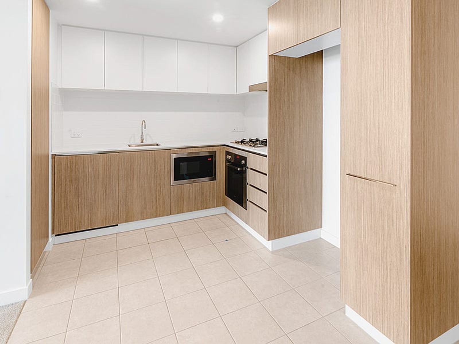 21504/7 Wharf Street, Hamilton, QLD 4007, Hamilton - Thumbnail 3