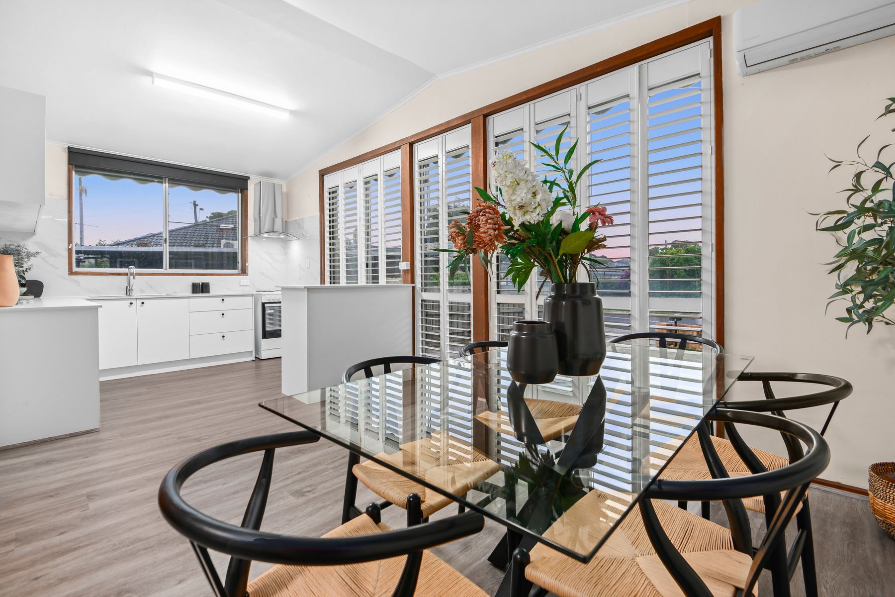2 Phillip Avenue, Springvale, Springvale - Thumbnail 3