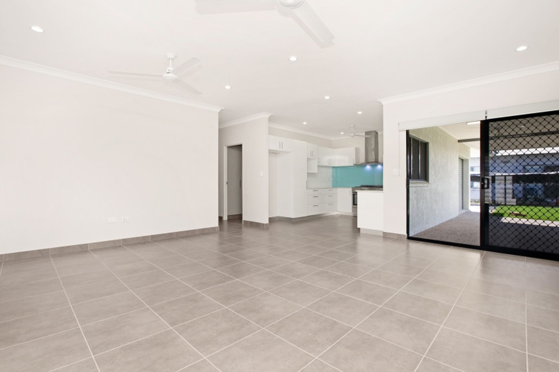 34 Gerardine Crescent, Bellamack NT 0832, Bellamack - Thumbnail 3