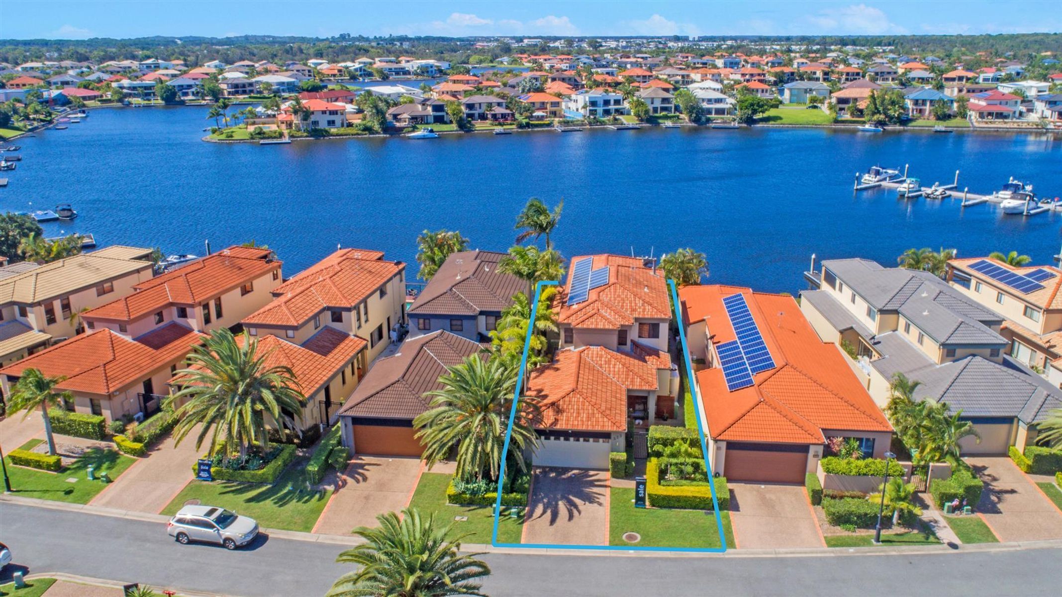 523 Oyster Cove Promenade, Helensvale, QLD 4212, Helensvale - Thumbnail 2