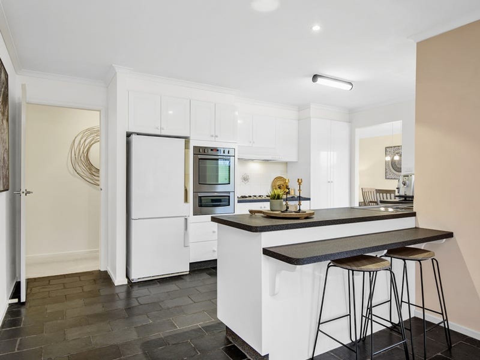 119 Gleneagles Drive, Endeavour Hills, VIC 3802, Endeavour Hills - Thumbnail 4