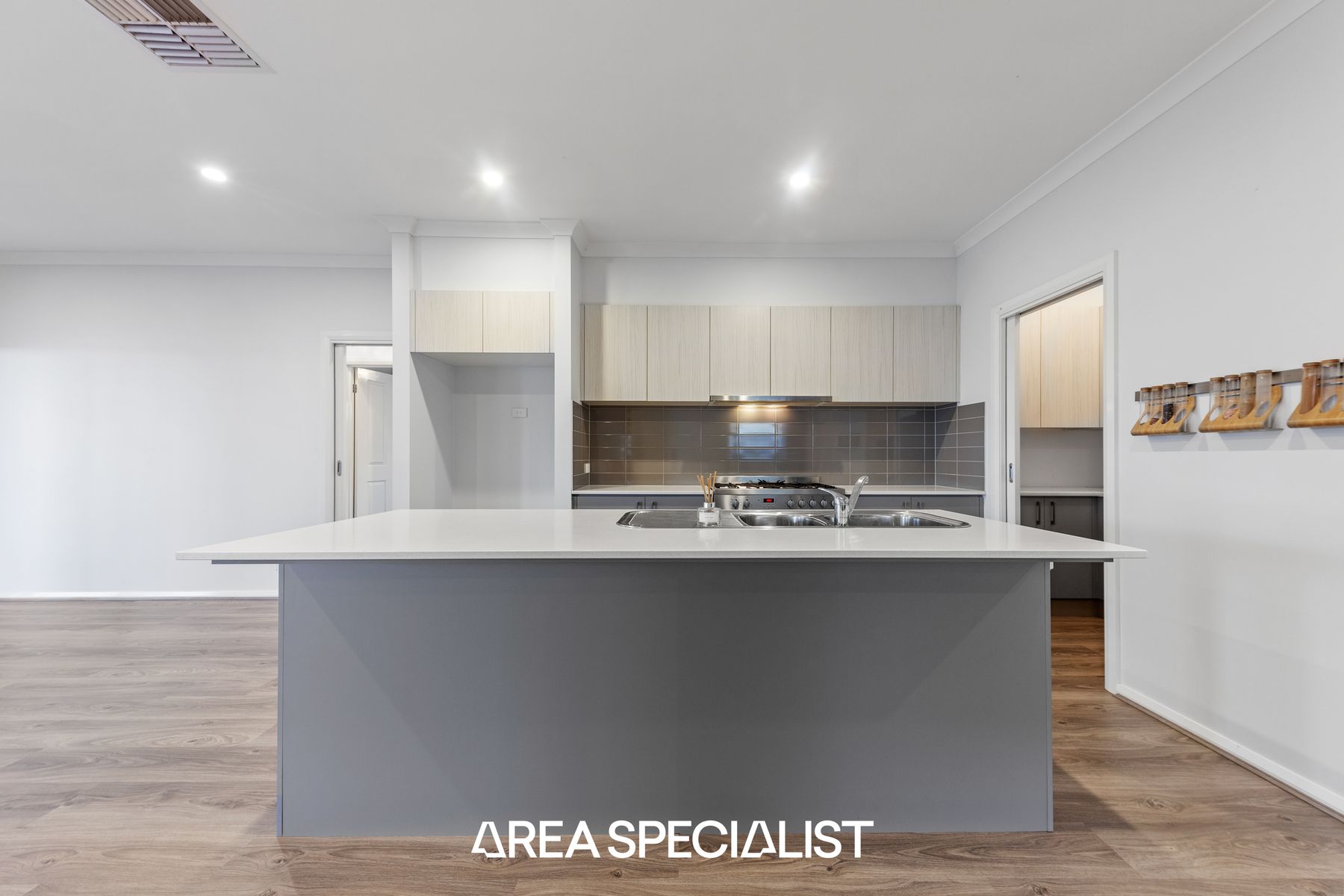 65 Diamond Drive, Koo Wee Rup, VIC 3981, Koo Wee Rup - Thumbnail 7