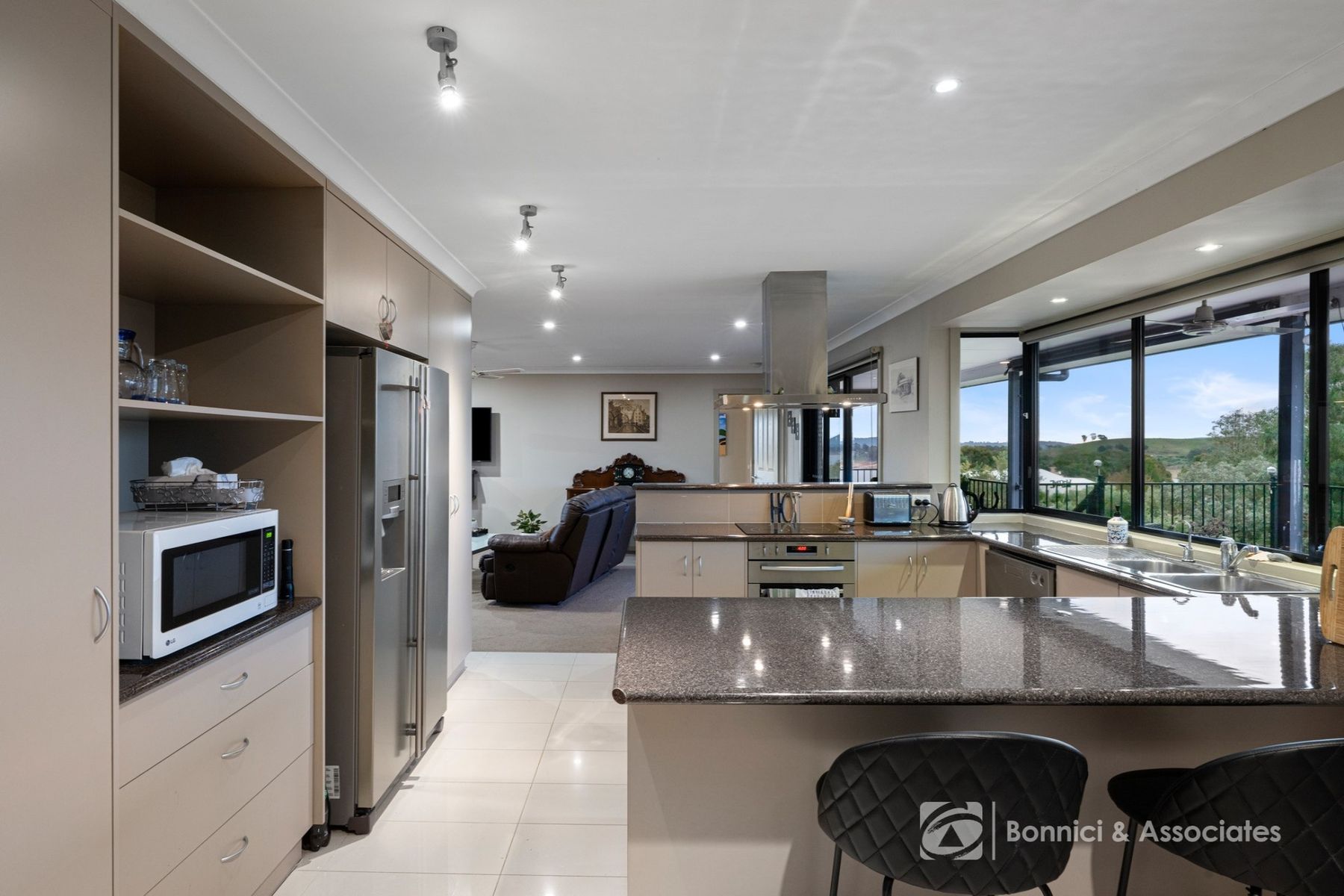 23 Allan Crescent, Bellbridge VIC 3691, Bellbridge - Thumbnail 5