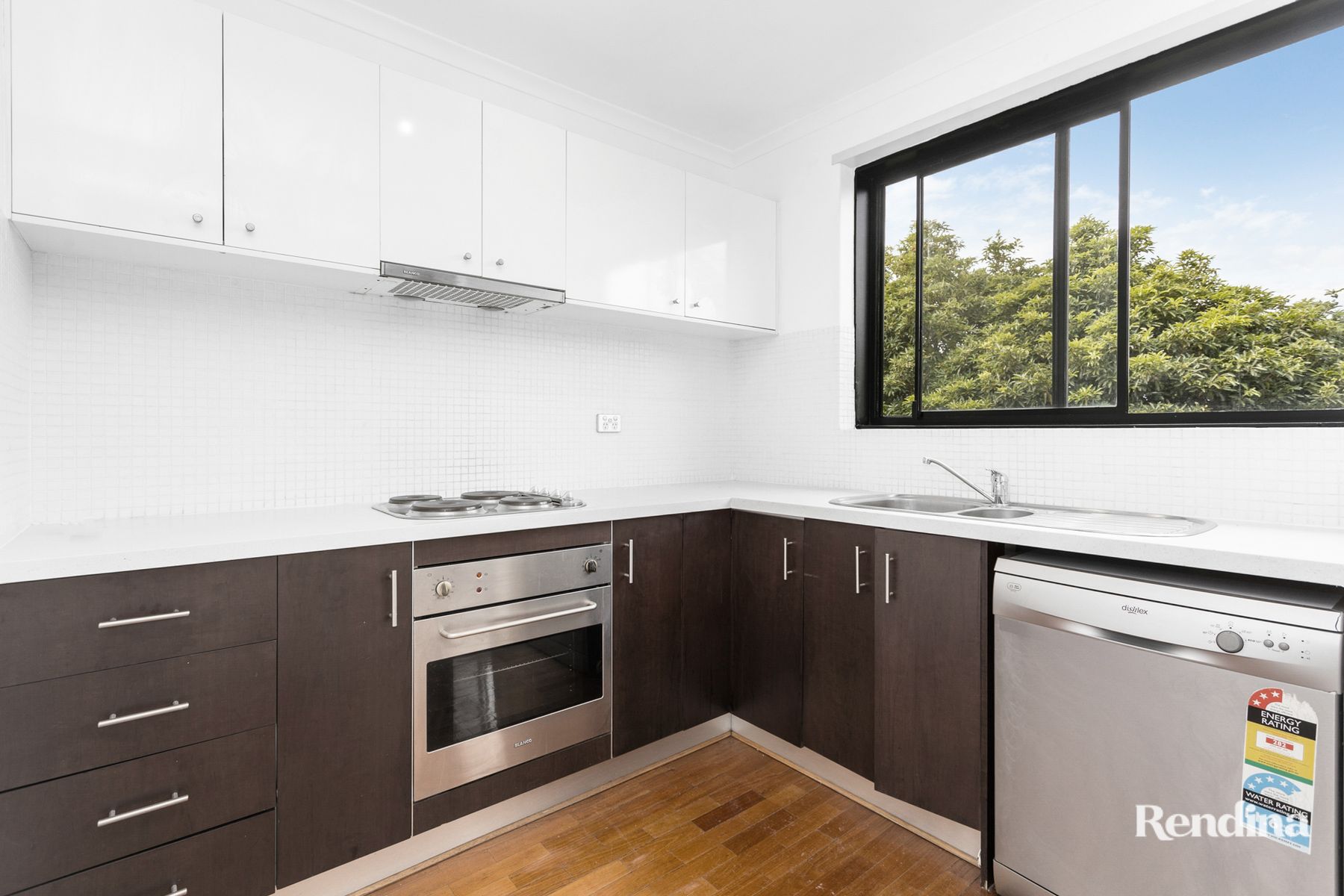 10/12 Farnham Court, Flemington, VIC 3031, Flemington - Thumbnail 2