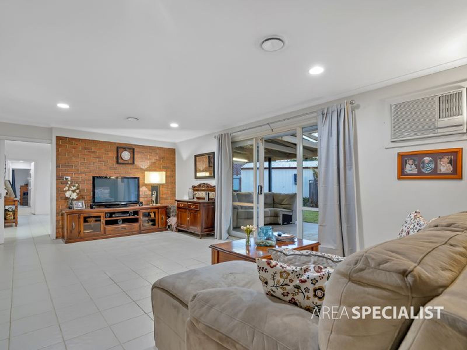 3 Bass Court, Cranbourne North, VIC 3977, Cranbourne North - Thumbnail 4