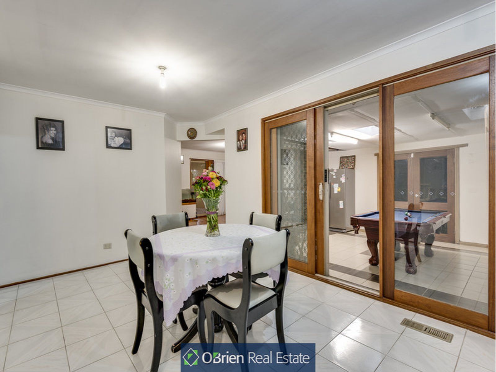 16 Nareen Avenue, Endeavour Hills, VIC 3802, Endeavour Hills - Thumbnail 4