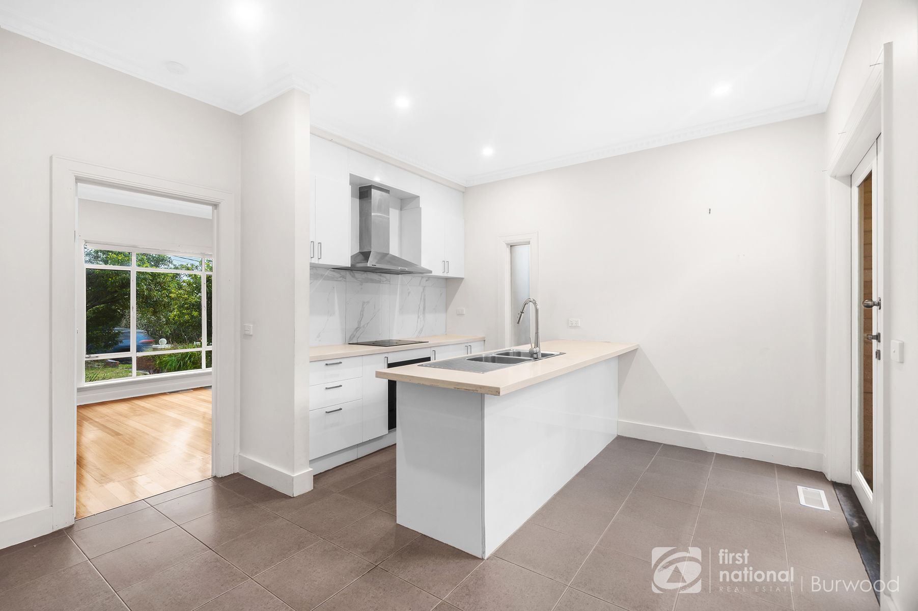24 Andrews Street, Burwood VIC 3125, Burwood - Thumbnail 5