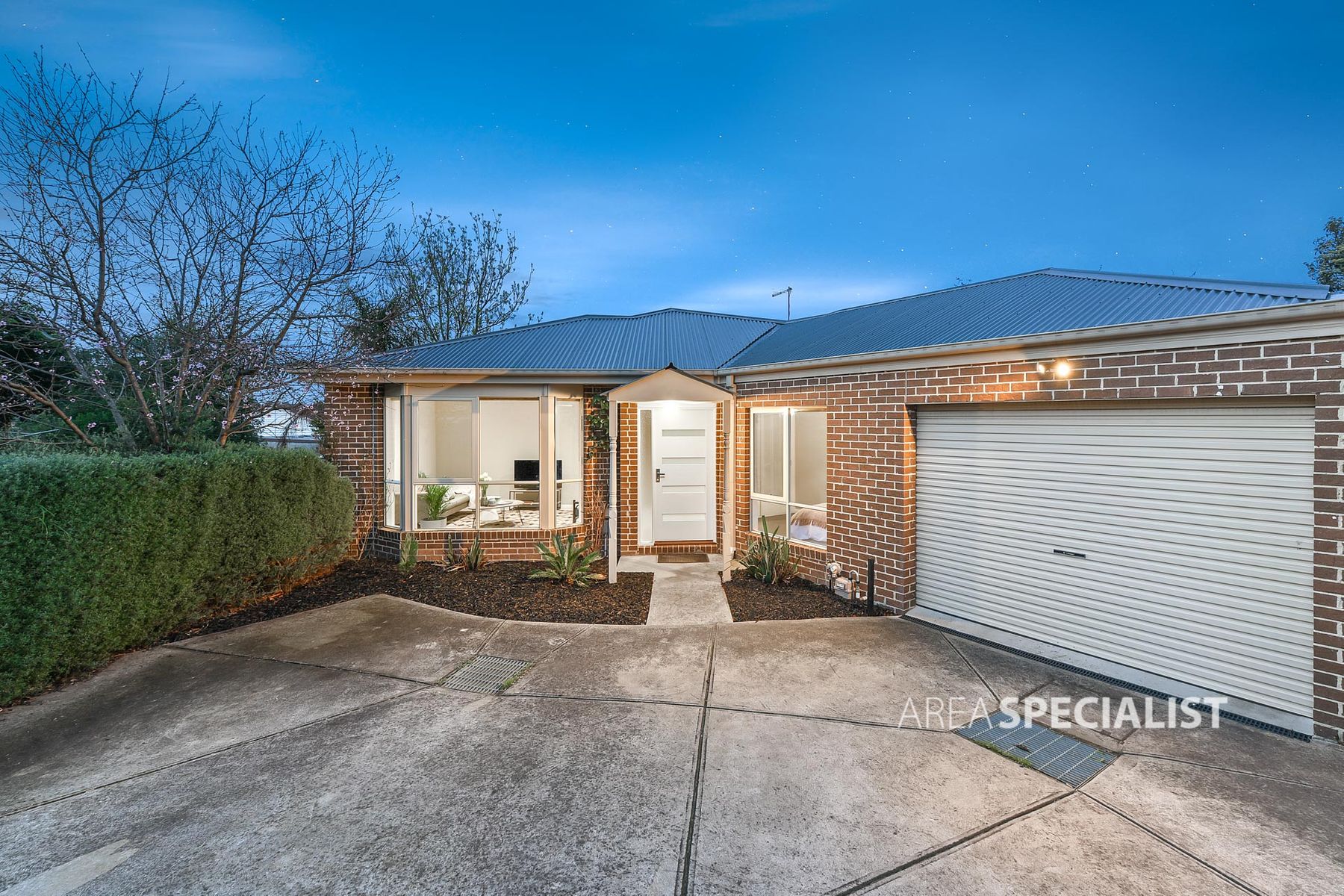2/2 Judas Court, Doveton, VIC 3177, Doveton - Thumbnail 2
