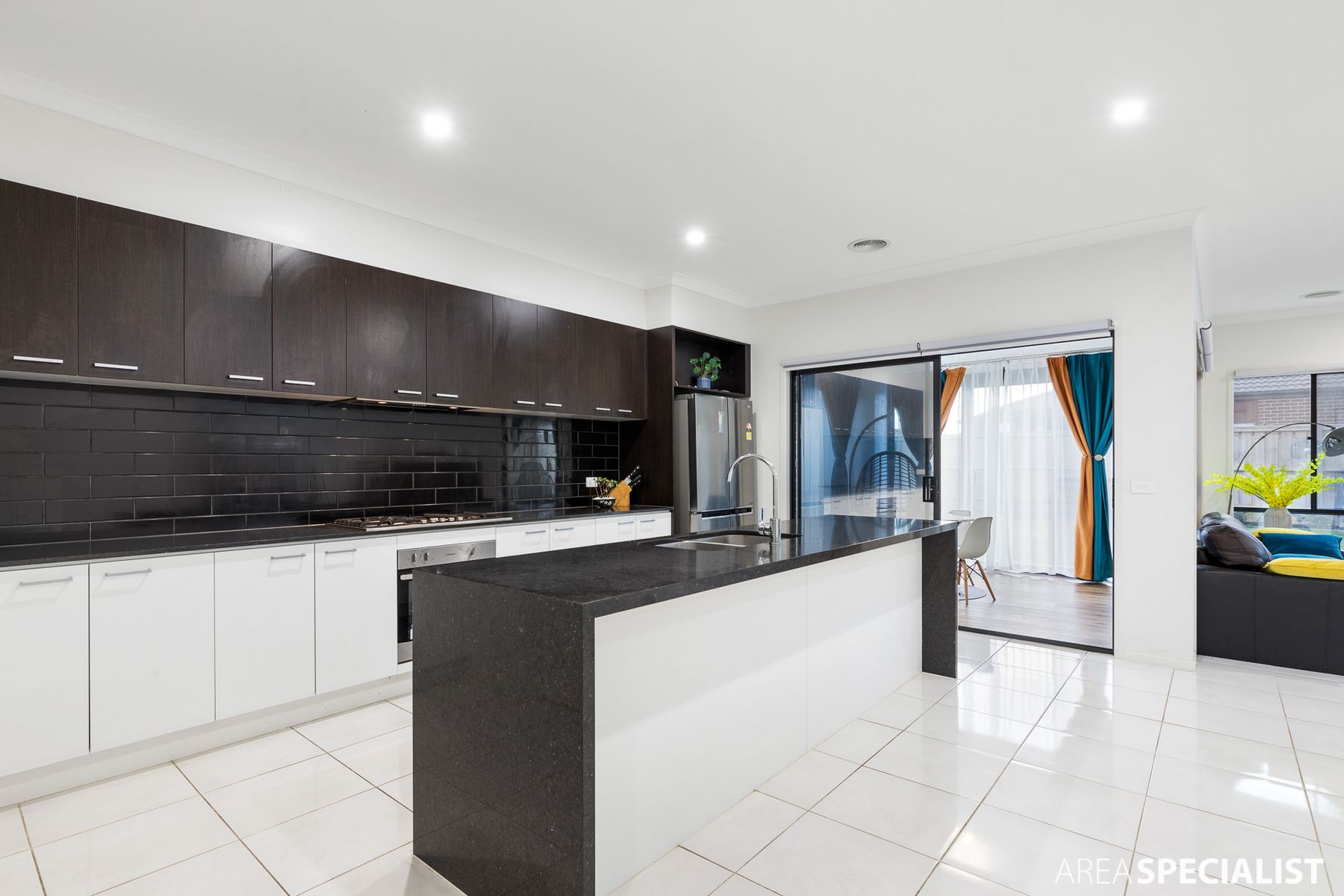 11 Orinoco Chase, Werribee, VIC 3030, Werribee - Thumbnail 4