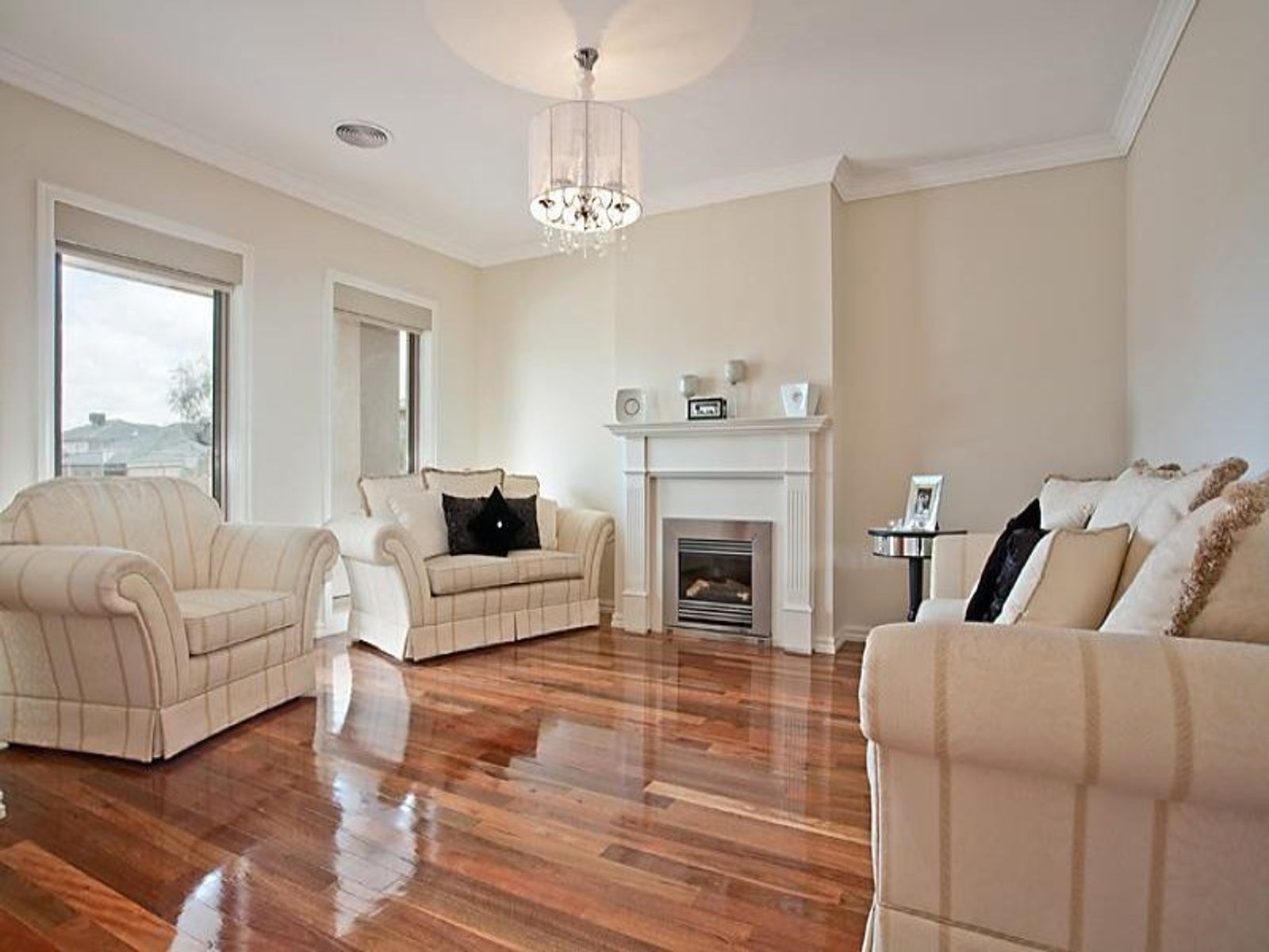 17 Myrtle Drive, Maidstone - Thumbnail 3