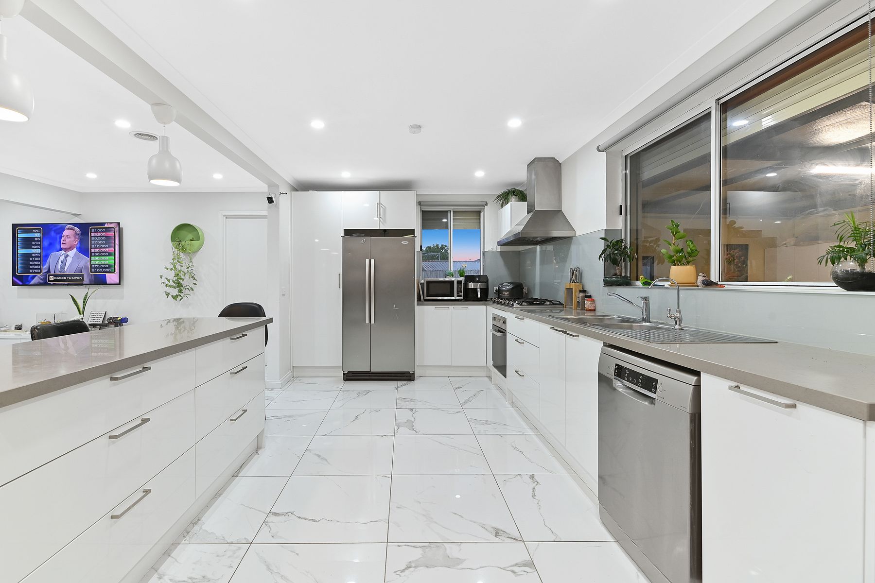 8 Mulgoa Court, Keysborough, VIC 3173, Keysborough - Thumbnail 4