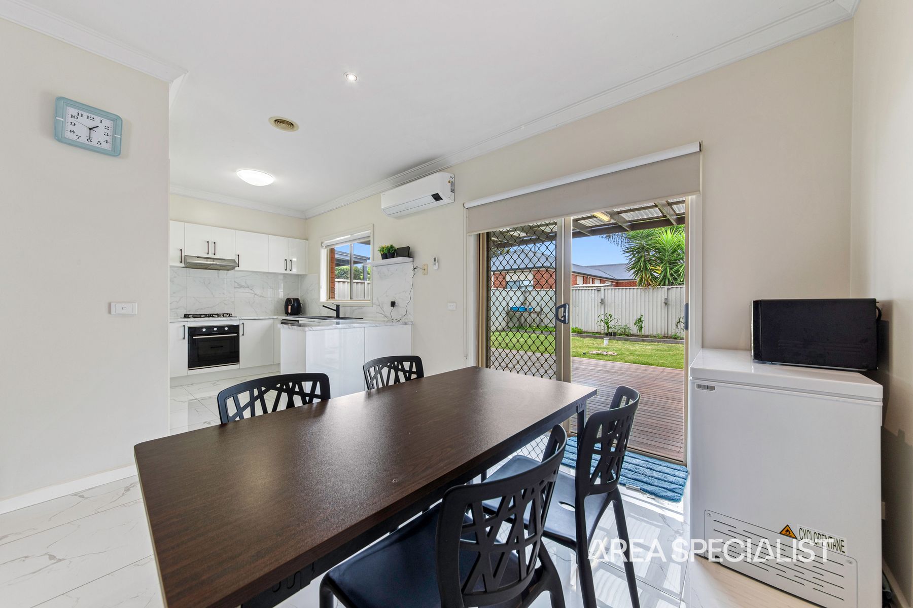 56 Oaklands Way, Pakenham, VIC 3810, Pakenham - Thumbnail 4