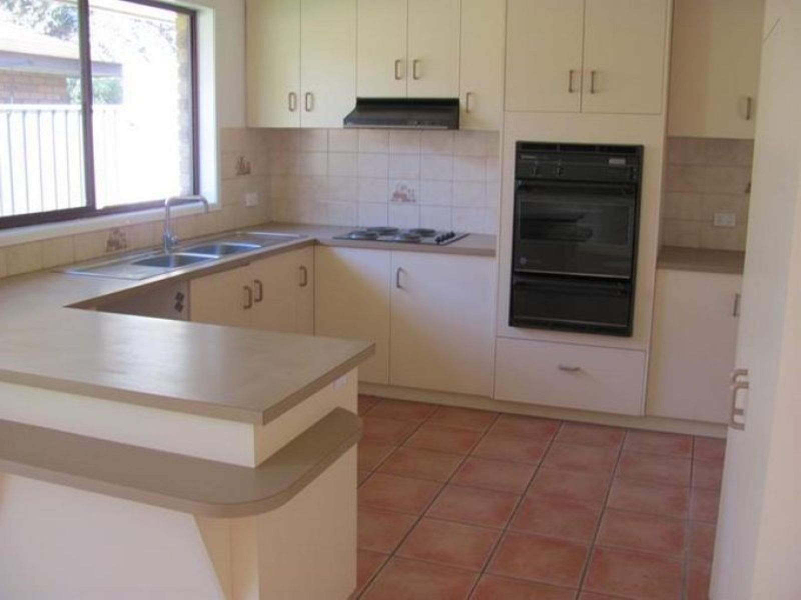 294 Eighth Street, Mildura - Thumbnail 3
