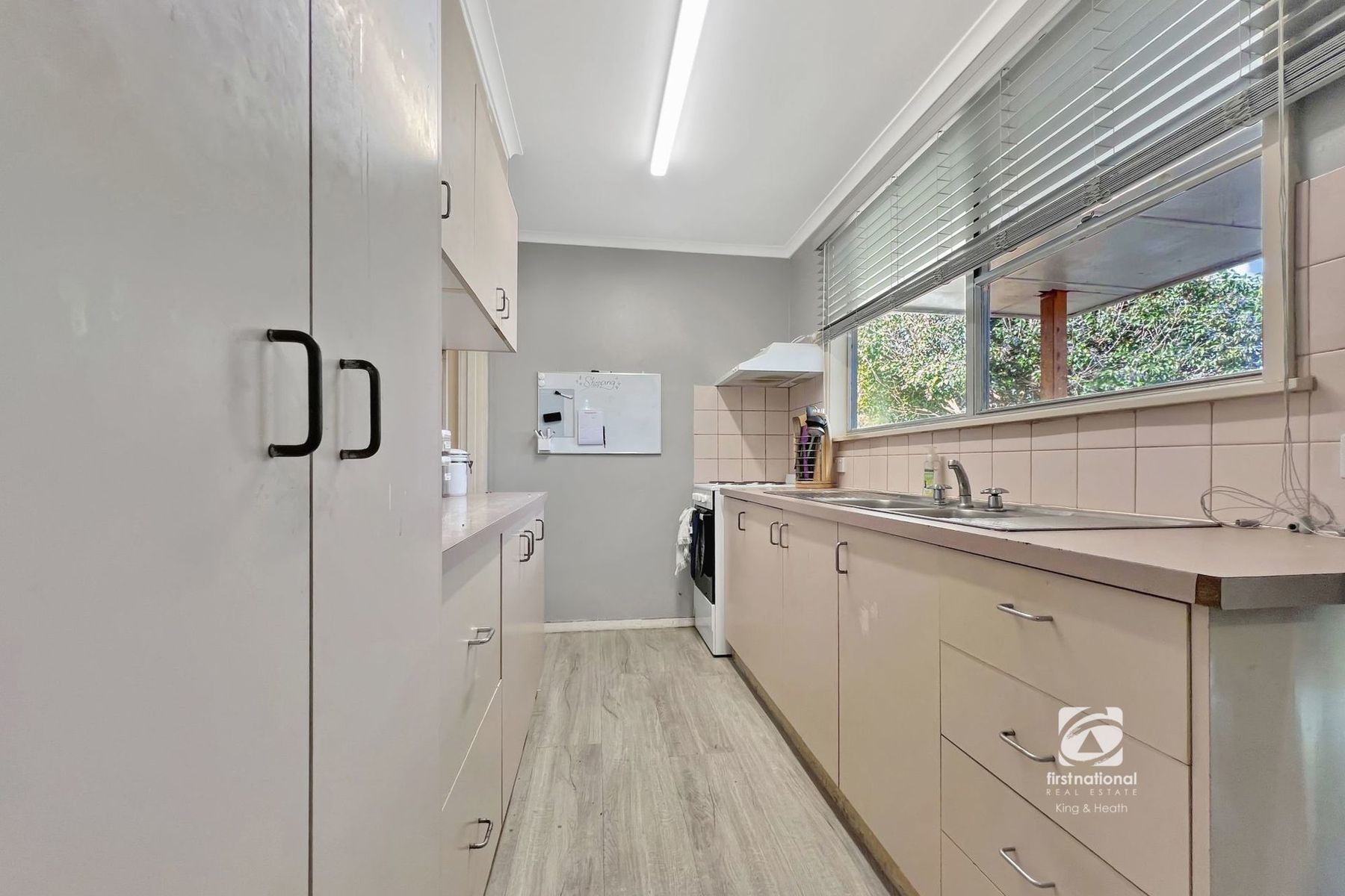 67 Cameron Crescent, East Bairnsdale VIC 3875, East Bairnsdale - Thumbnail 2