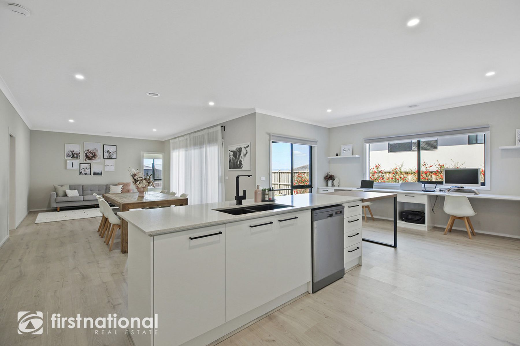 18 Denton Drive, Warragul, VIC 3820, Warragul - Thumbnail 4