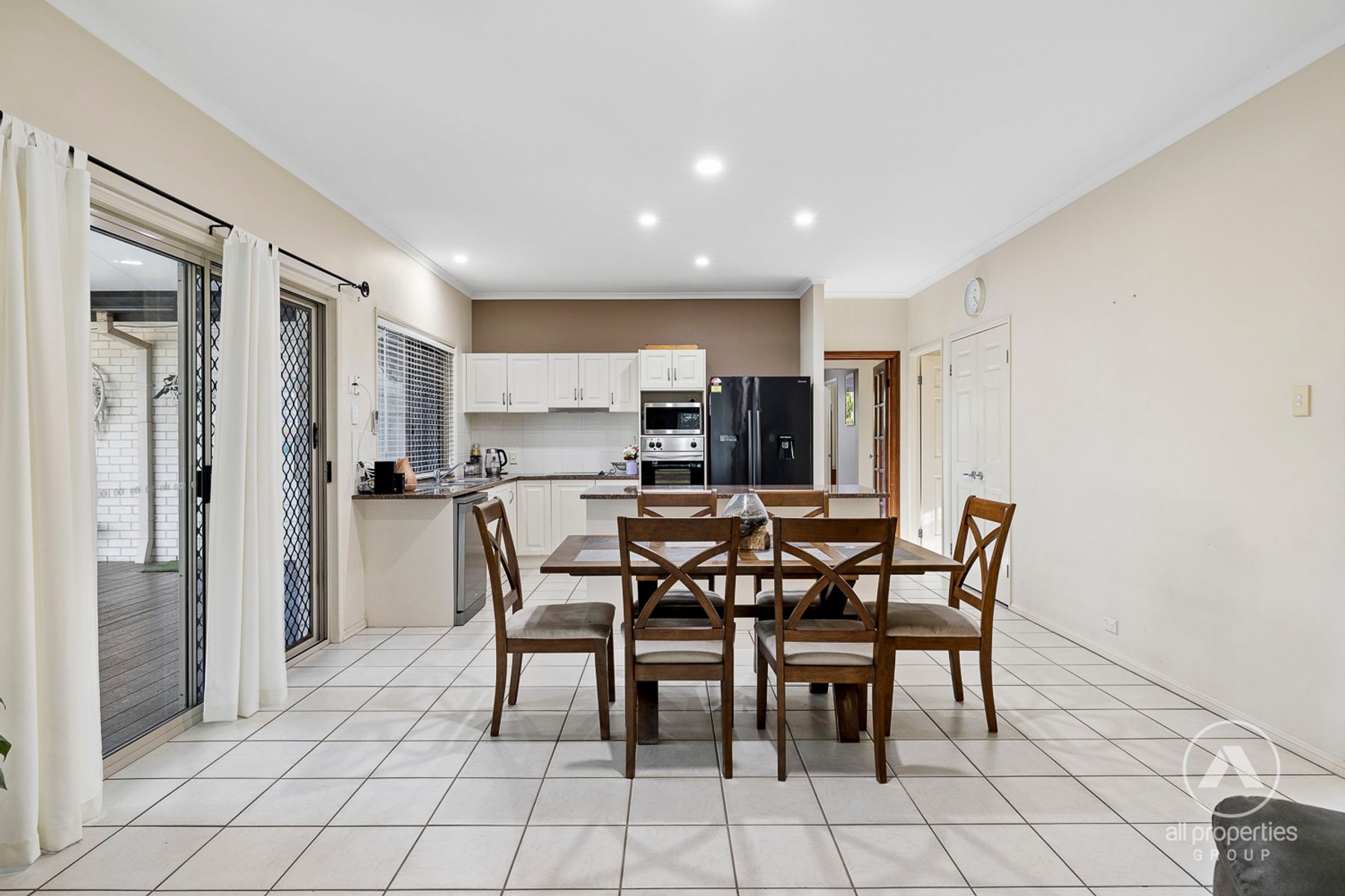3 Standford Place, Regents Park QLD 4118, Regents Park - Thumbnail 4