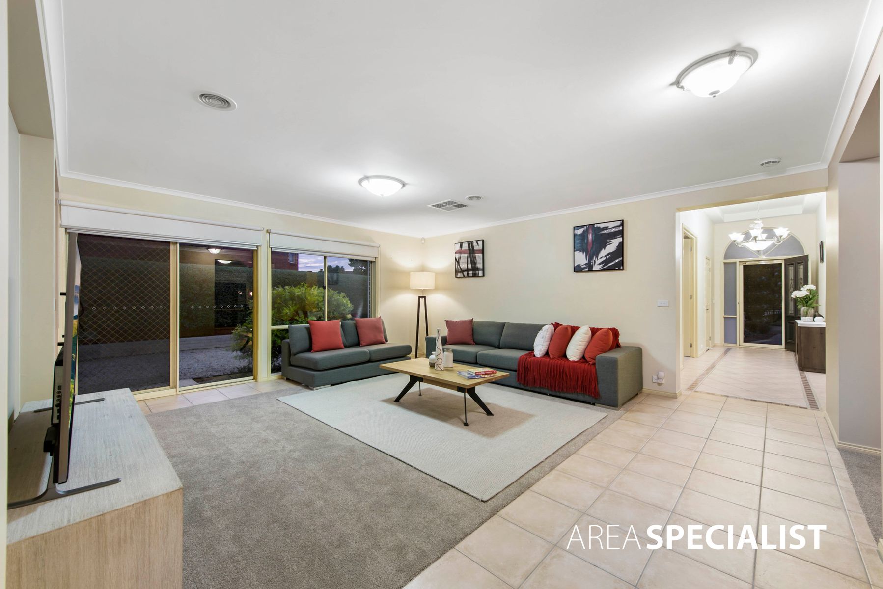 5 Cathedral Ct, Tarneit (9)