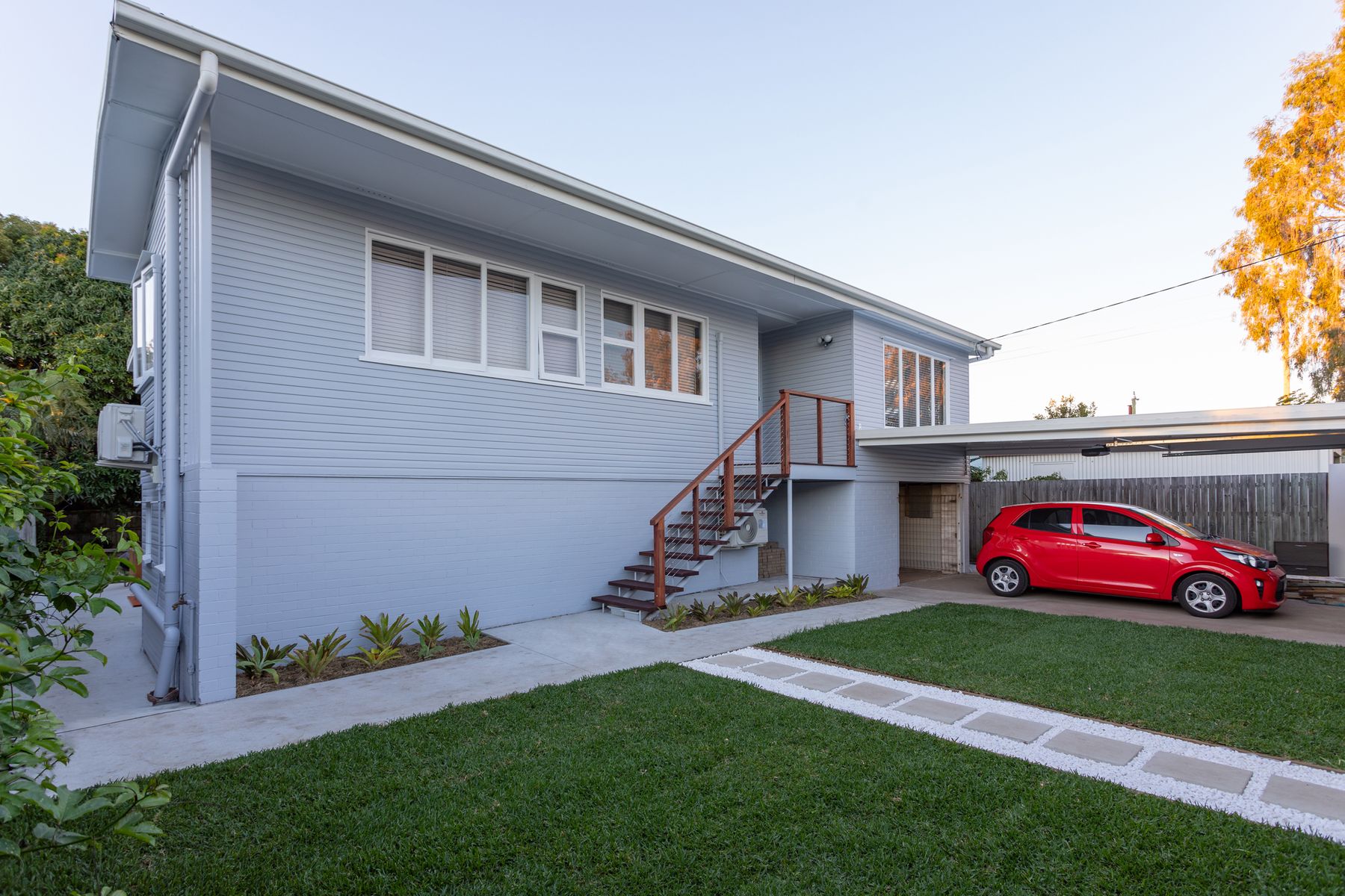 3 Saltash Street, Labrador, QLD 4215, Labrador - Thumbnail 3