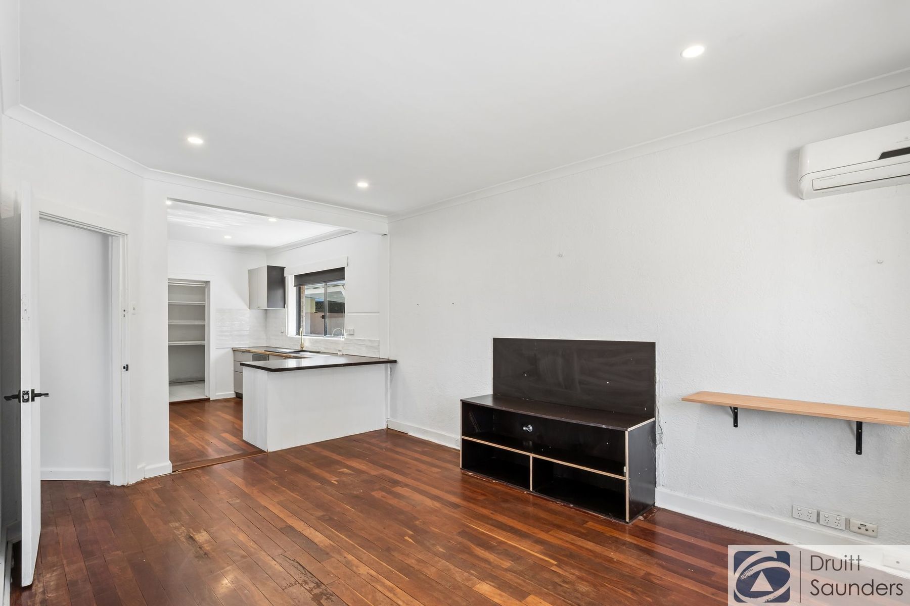 211 Flamborough Street, Doubleview WA 6018, Doubleview - Thumbnail 6