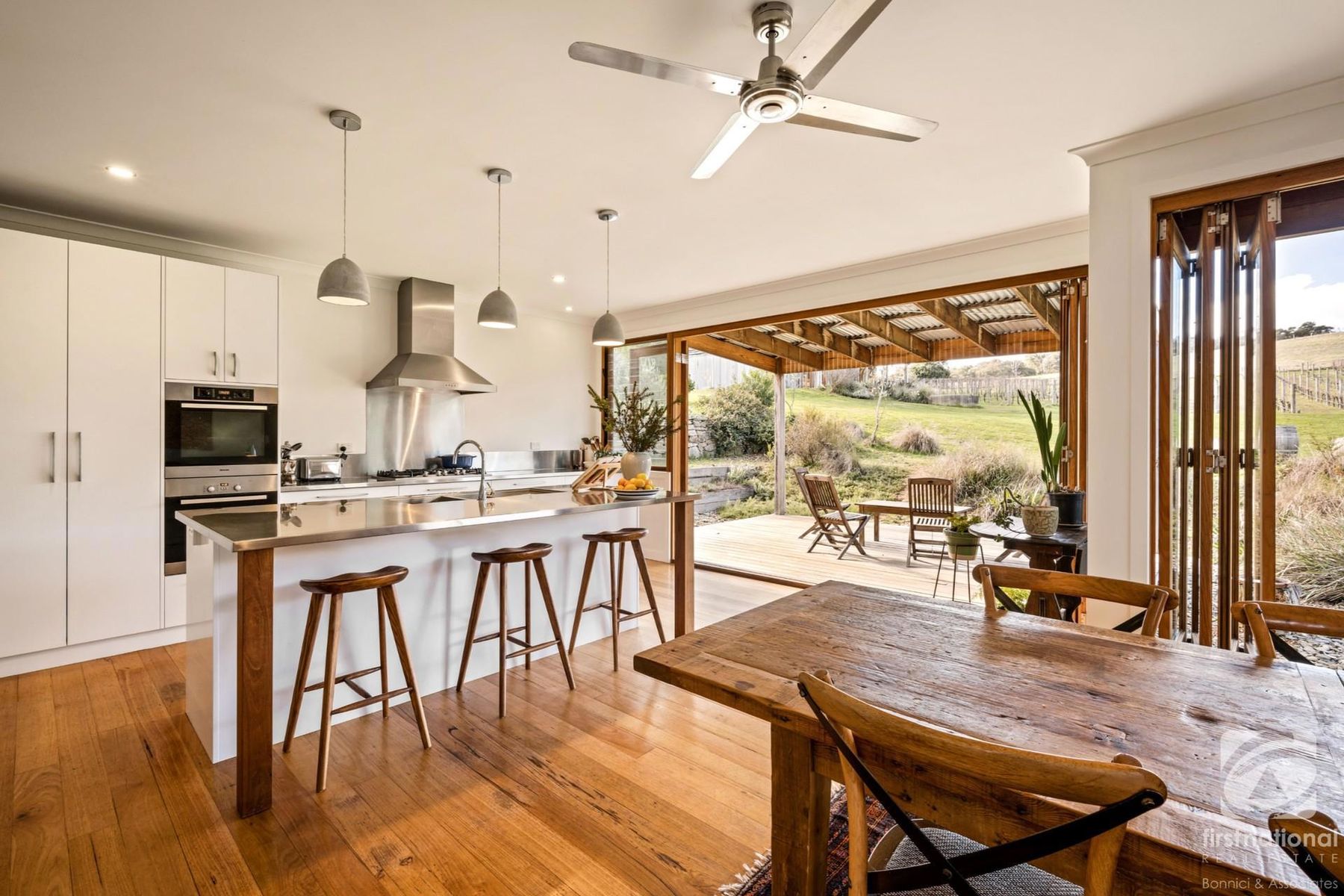 39 Elgin Road, Beechworth VIC 3747, Beechworth - Thumbnail 4