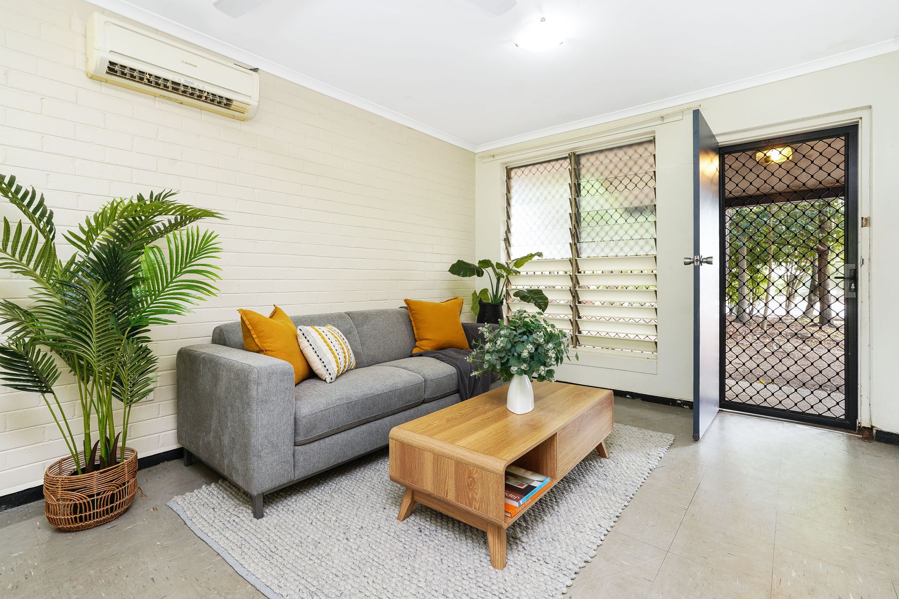 16 Rossiter Street, Rapid Creek NT 0810, Rapid Creek - Thumbnail 2