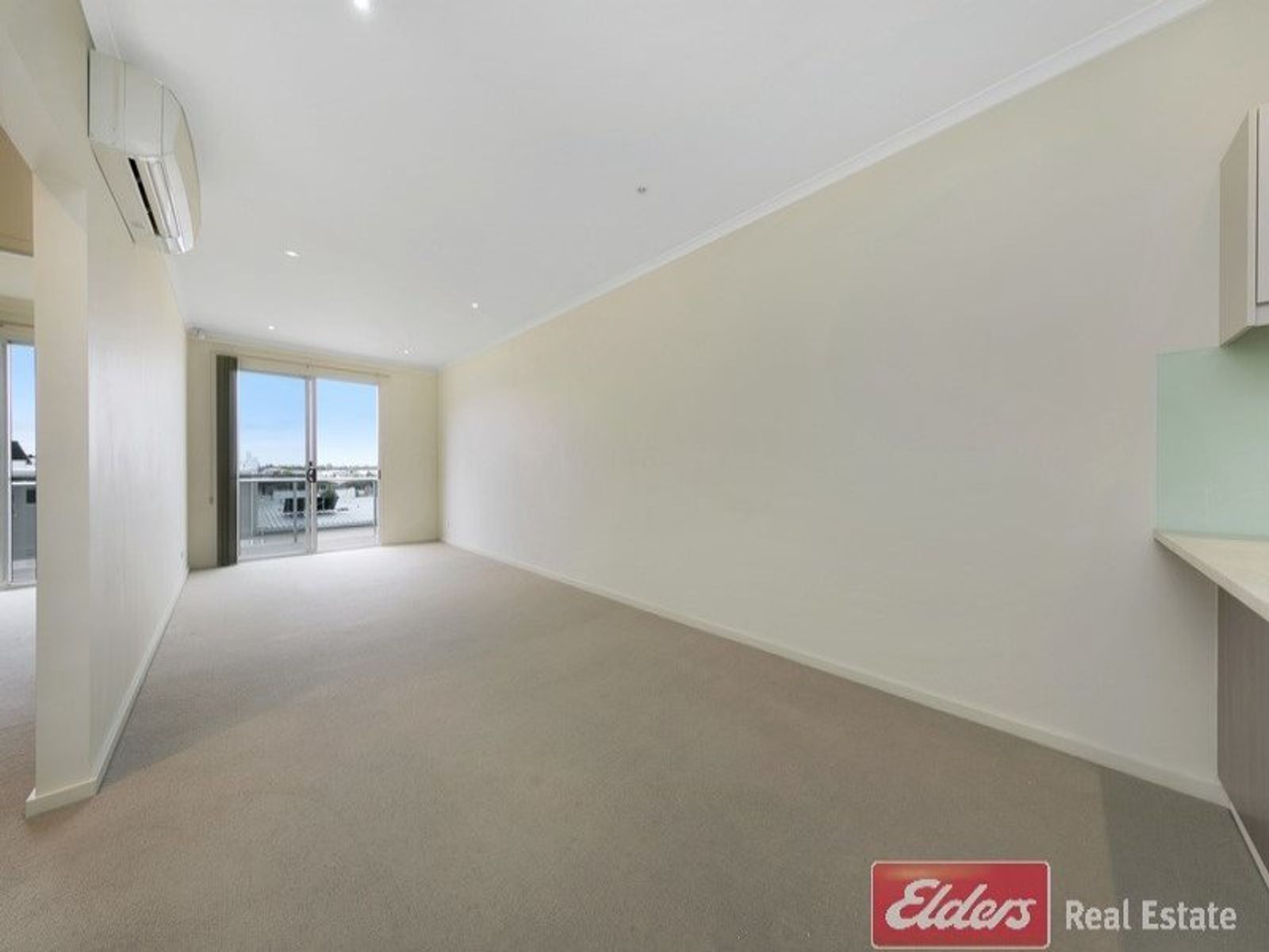 14/2, Mawson Lakes - Thumbnail 2