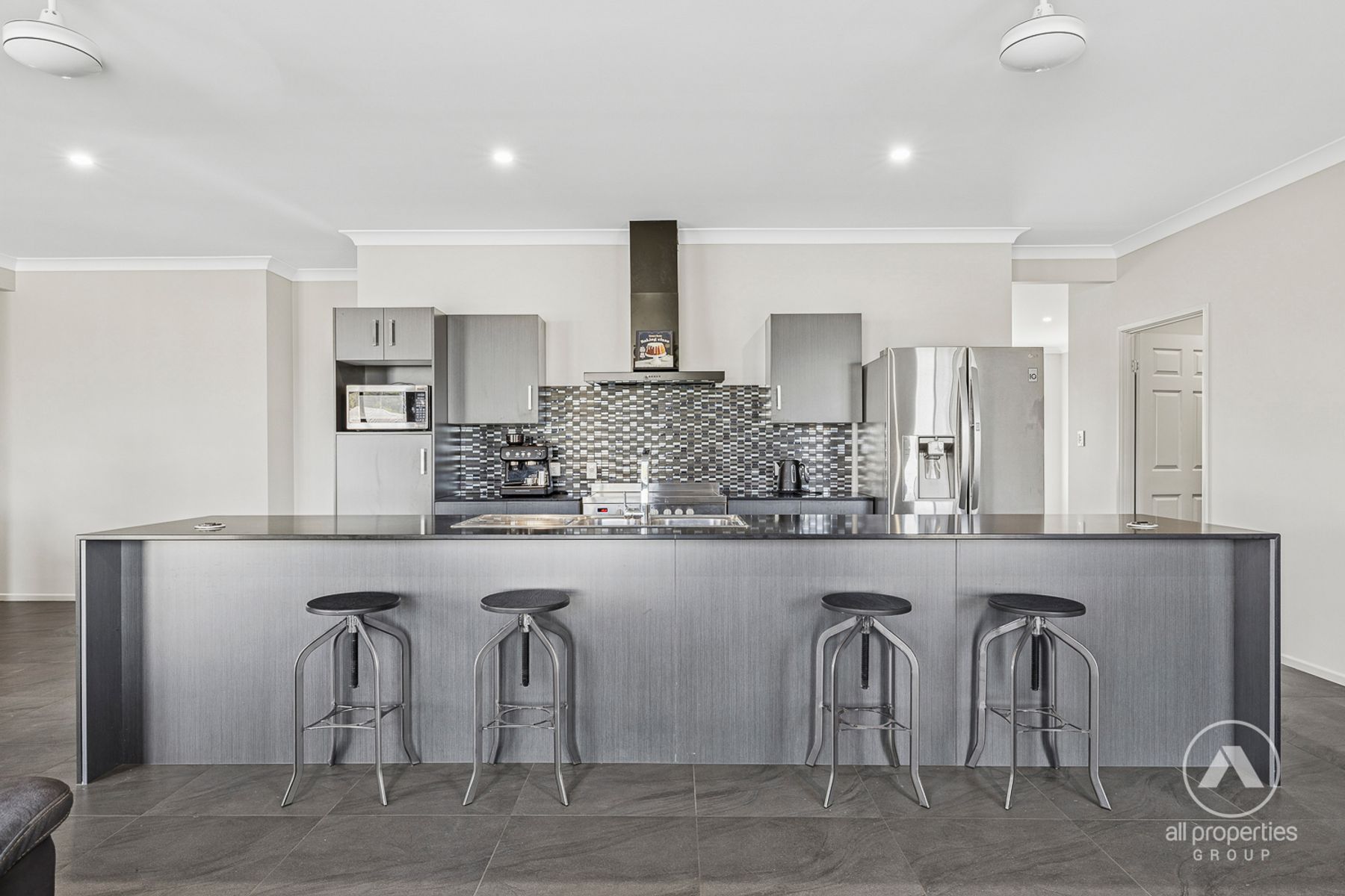 2-10 Paperbark Court, New Beith QLD 4124, New Beith - Thumbnail 4