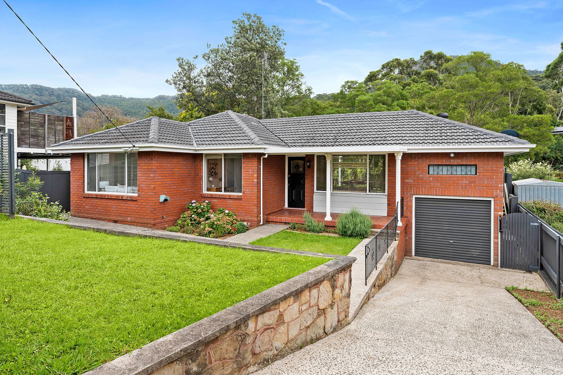 16 Valley Drive, Figtree NSW 2525, Figtree - Thumbnail 2