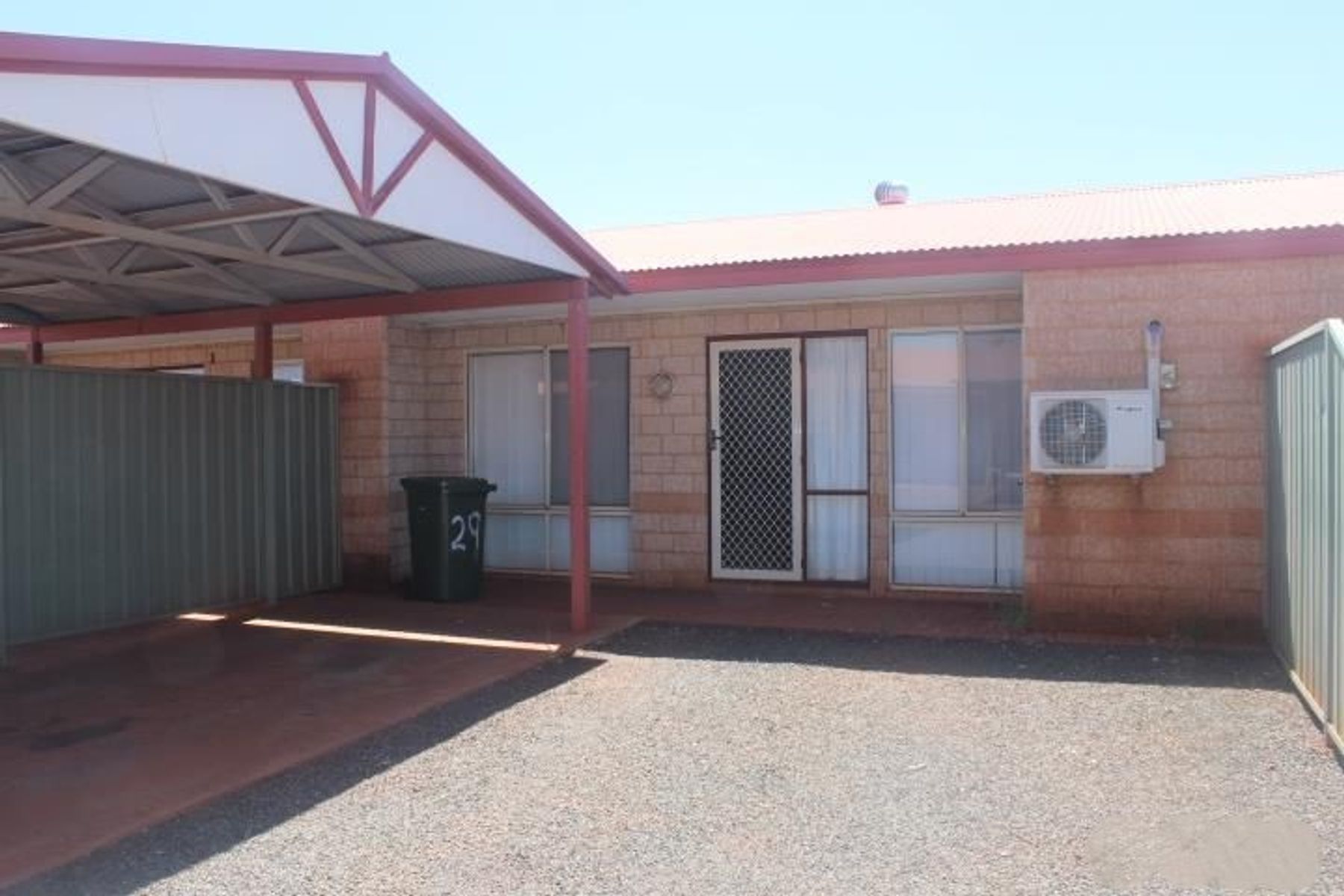 29/1 Cowra Dve, Newman WA 6753