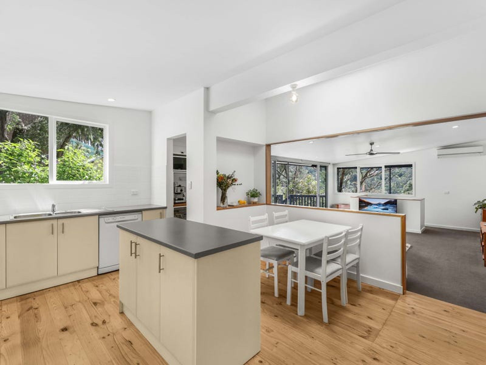 15 Ferndale Road, Upper Ferntree Gully, VIC 3156, Upper Ferntree Gully - Thumbnail 5
