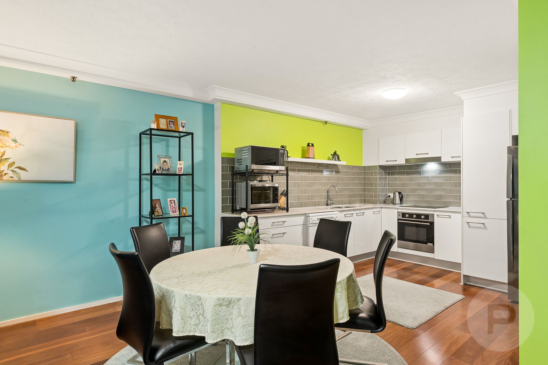 85 Old Burleigh Road, Surfers Paradise - Thumbnail 4