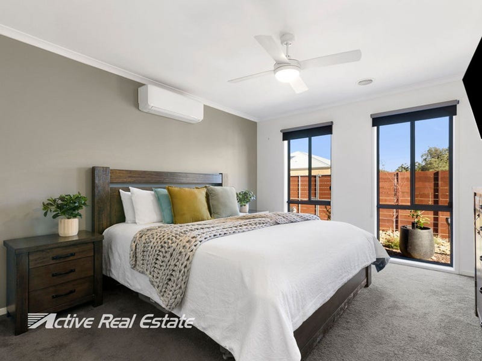 6 Henrietta Place, Mount Martha, VIC 3934, Mount Martha - Thumbnail 2
